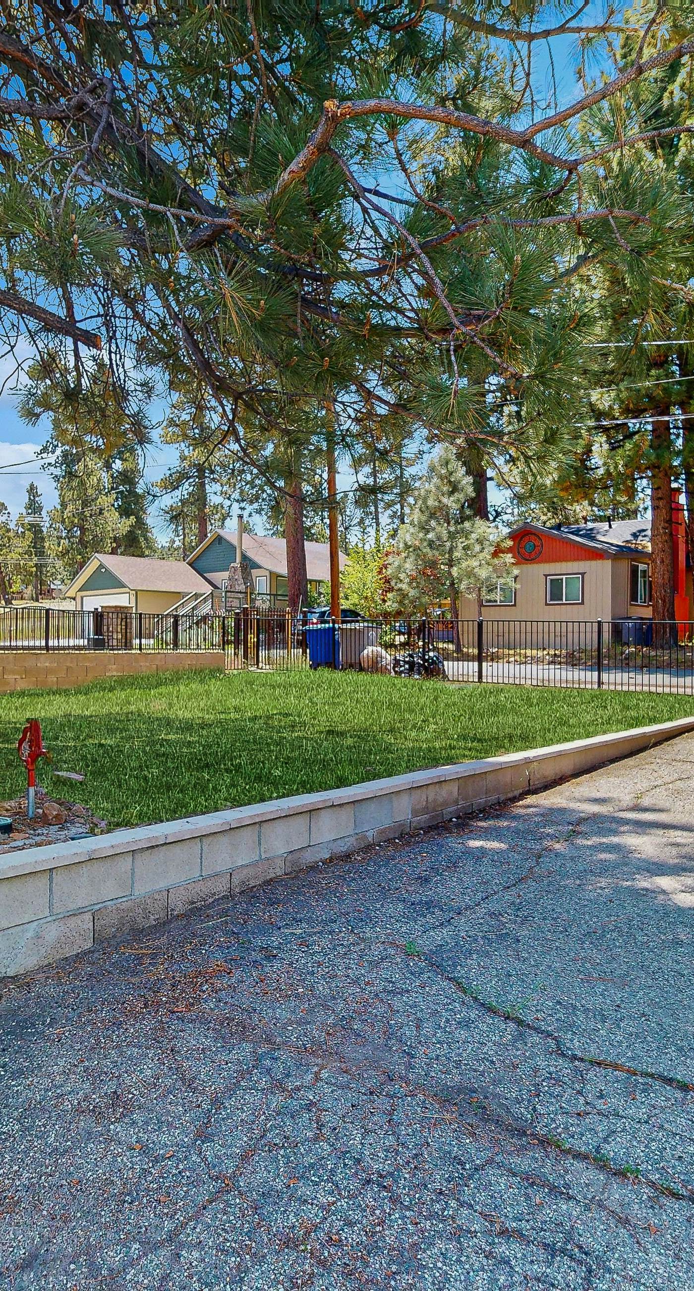 542-Meadow-Front Metcalf Bay Gem