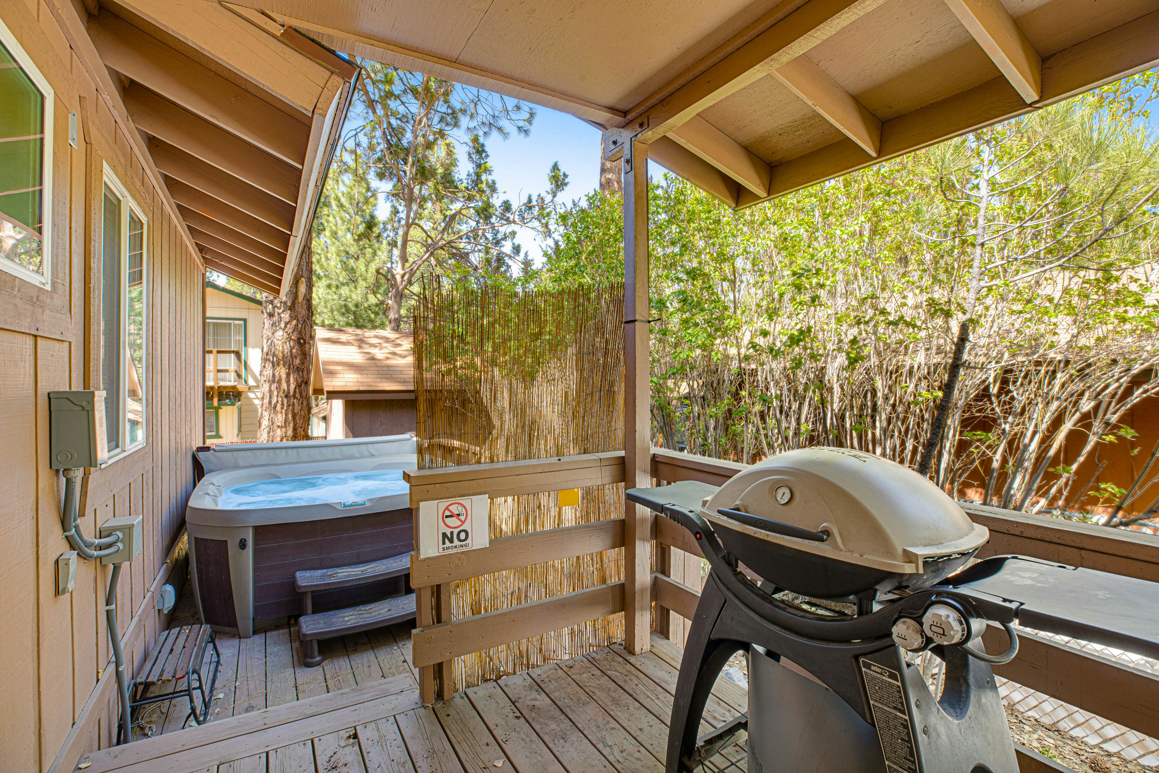 357-Country Club Cabin