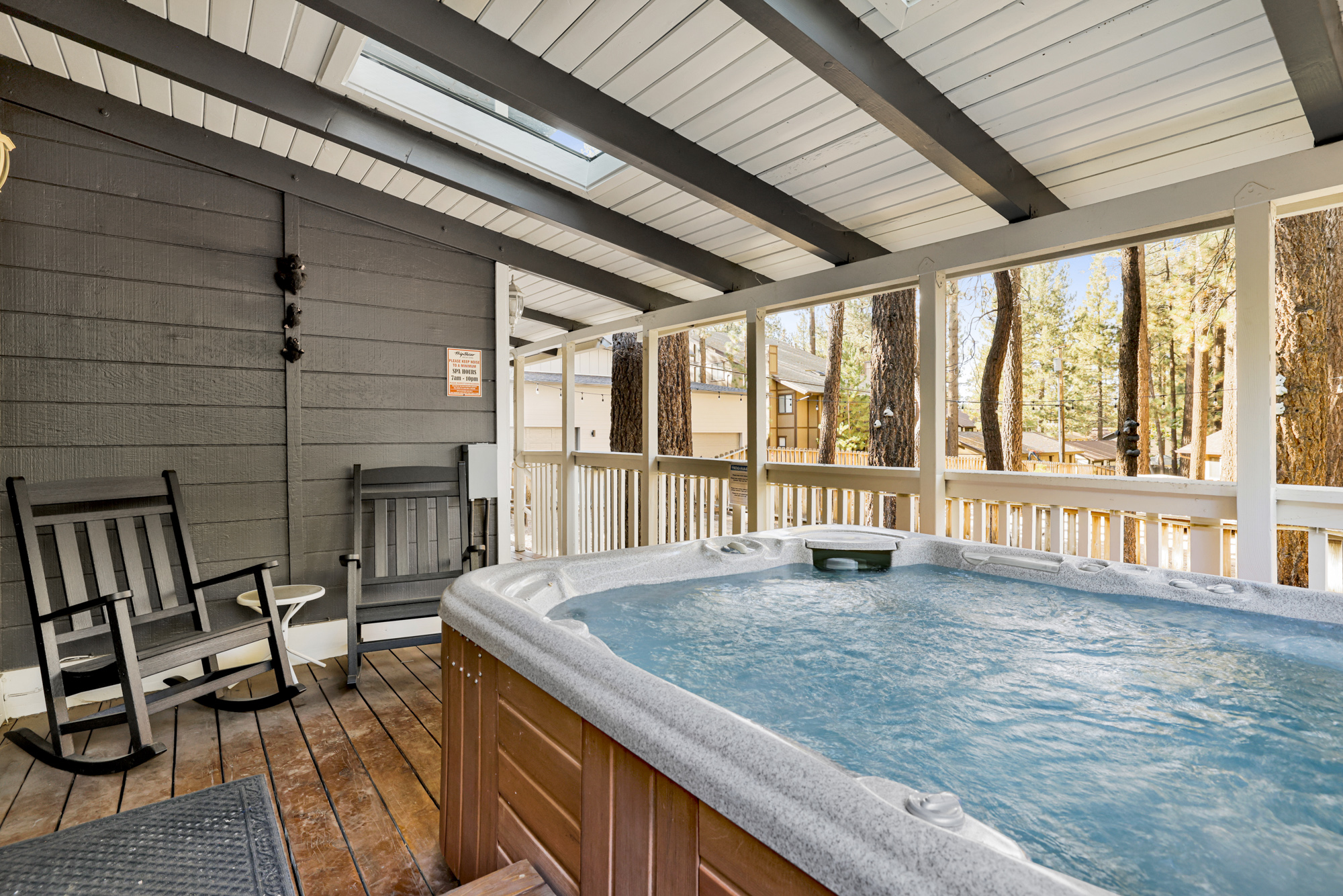 Moose-in' Around ~ Walk to Slopes Mountain Home with Private Hot Tub, Ski Locker.