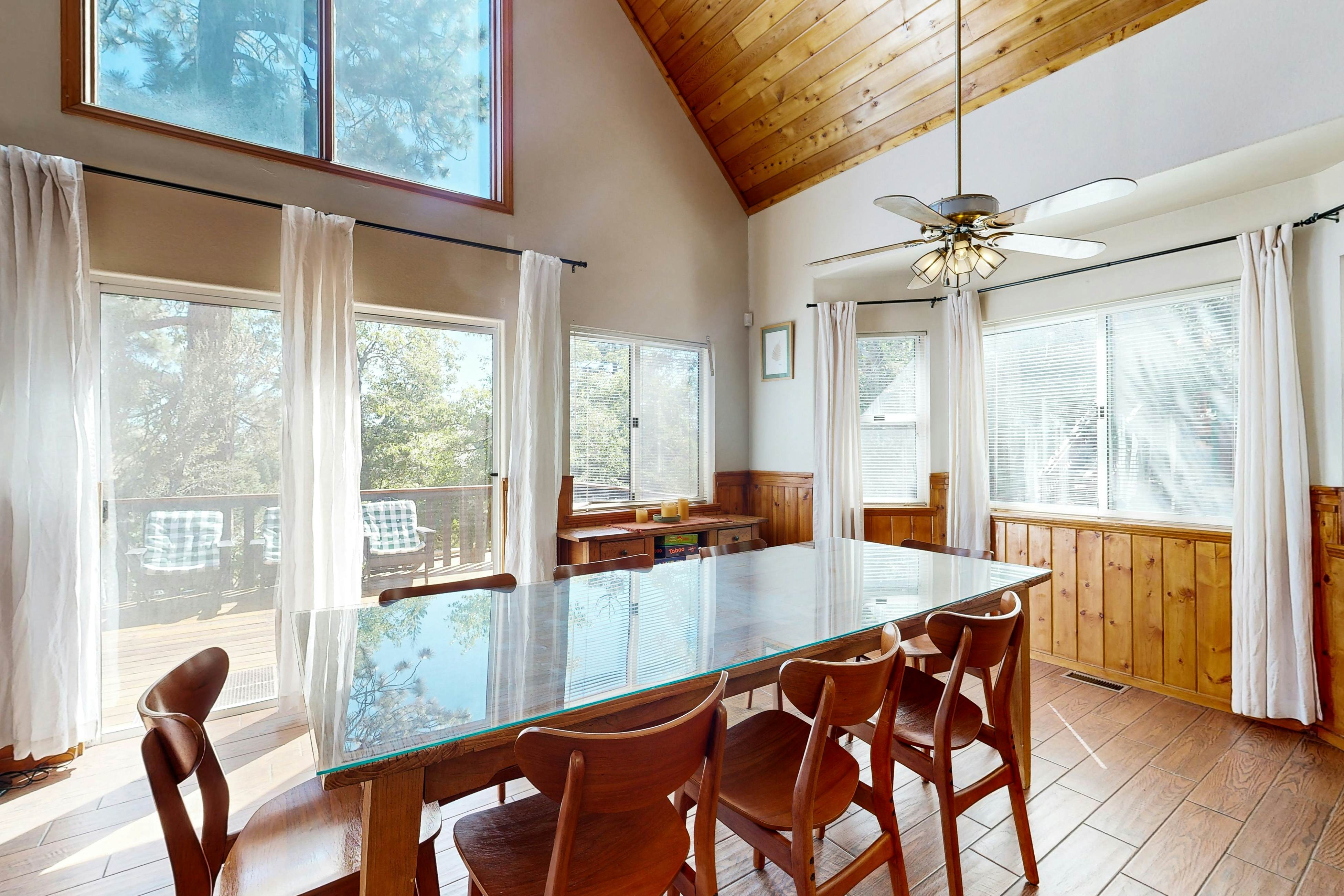 570-Moonridge Alameda