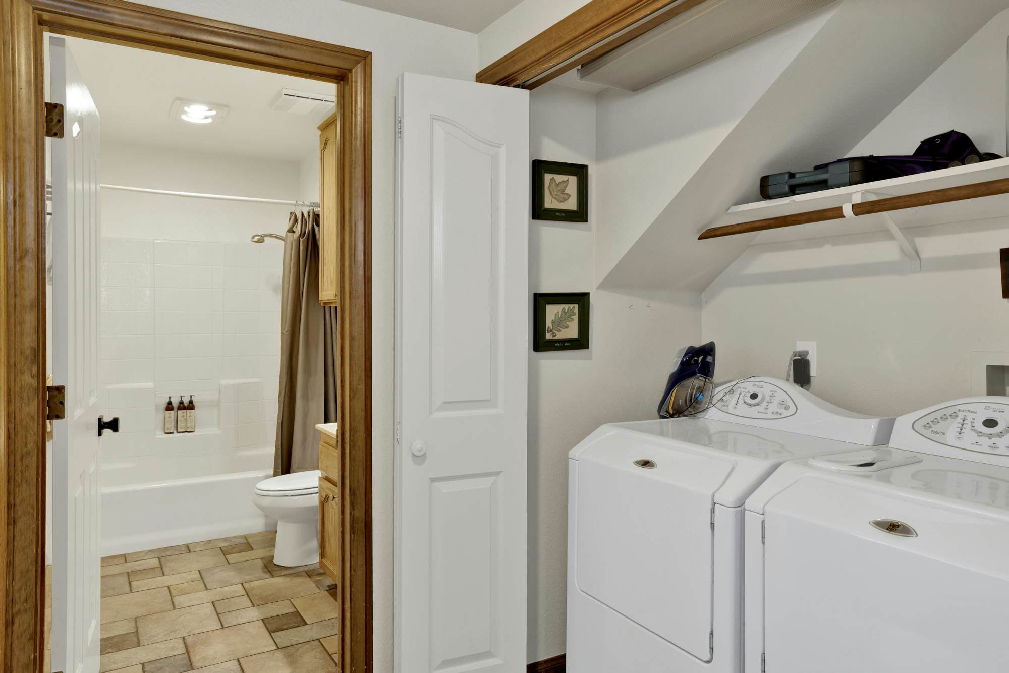 570-Moonridge Alameda