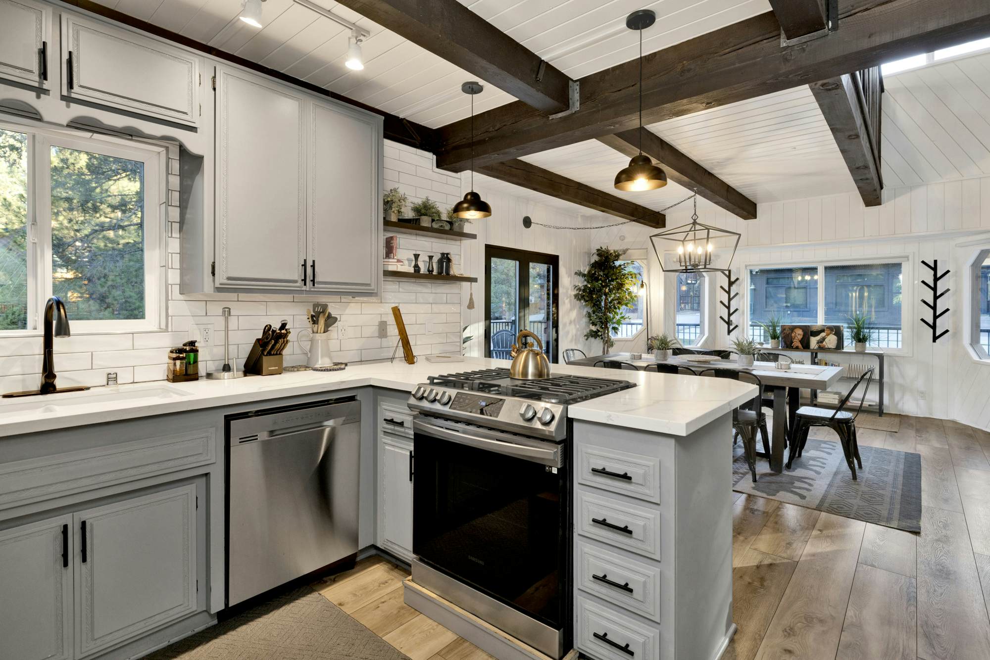 404-Balboa at Big Bear