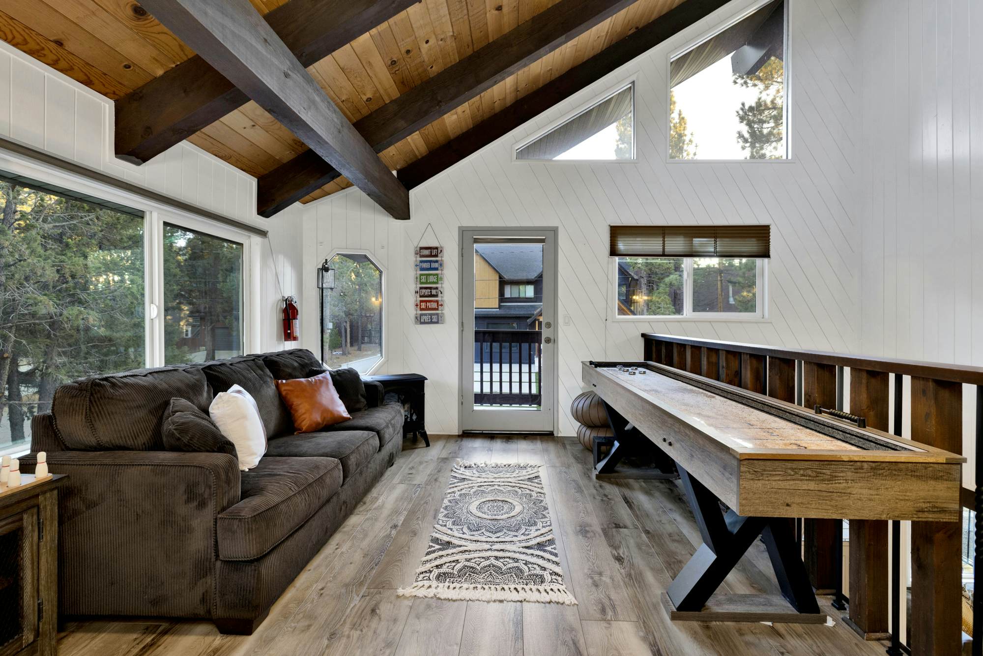 404-Balboa at Big Bear