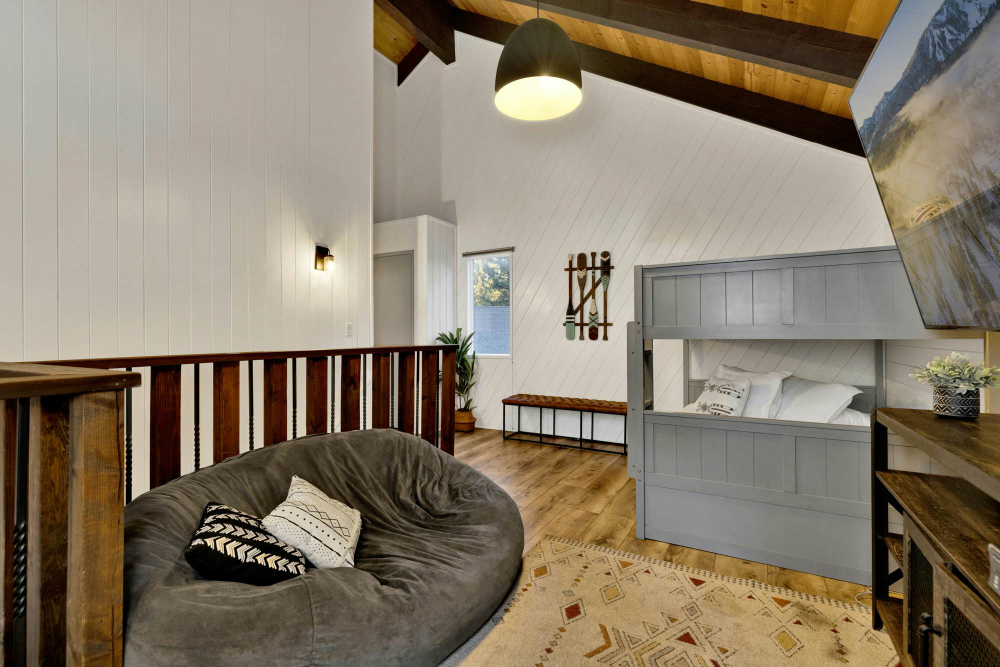 404-Balboa at Big Bear