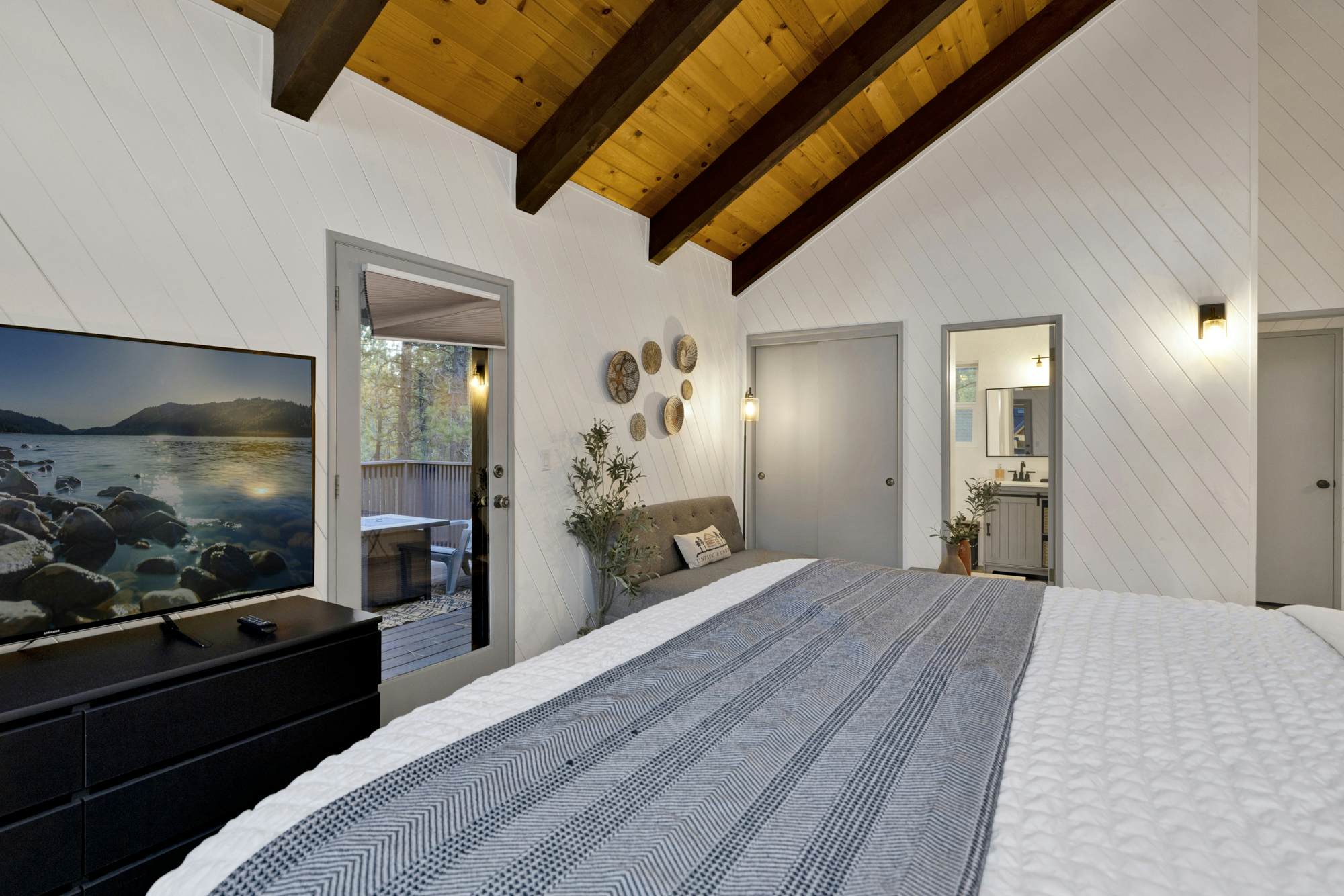 404-Balboa at Big Bear