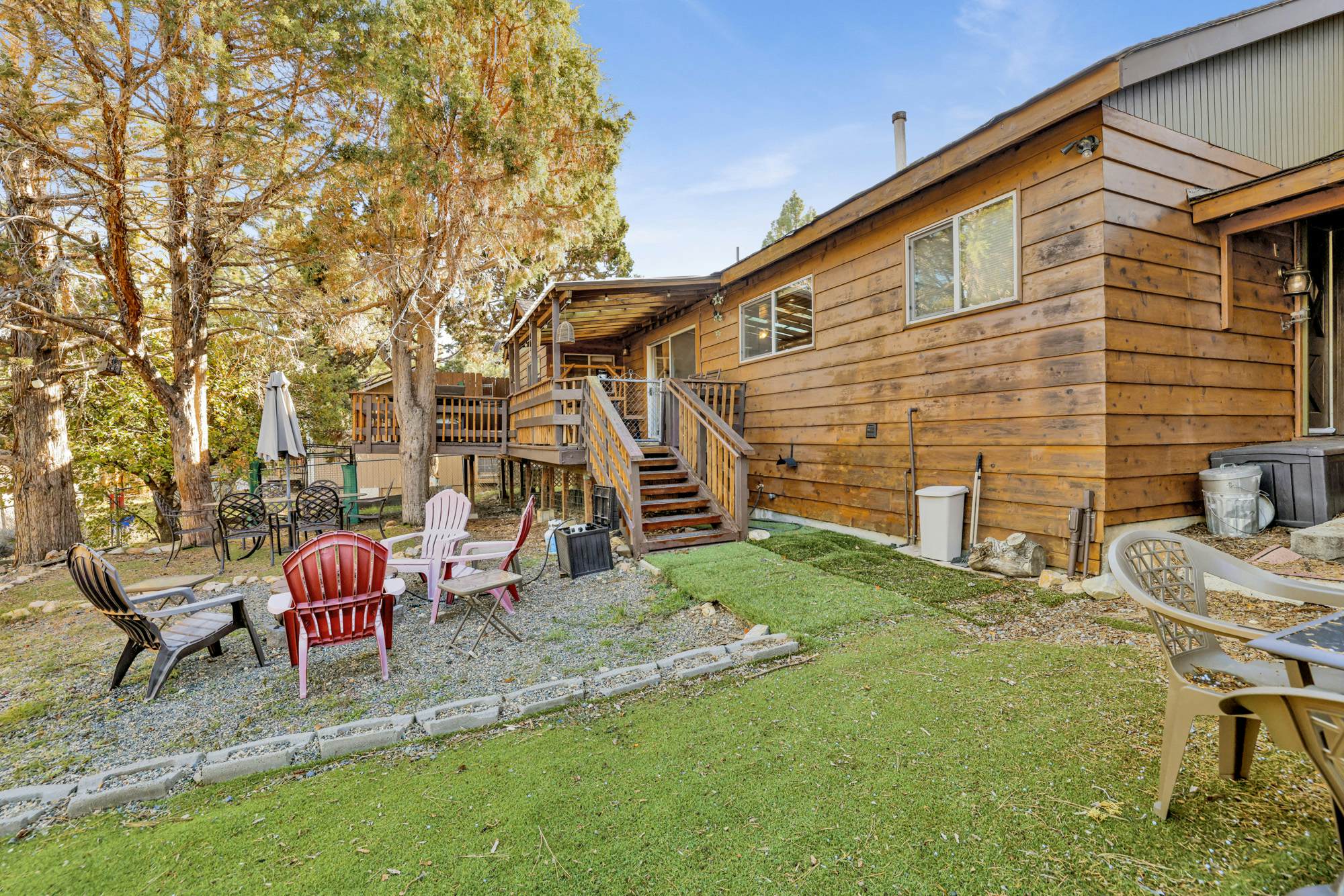 610-Entertainment Cabin