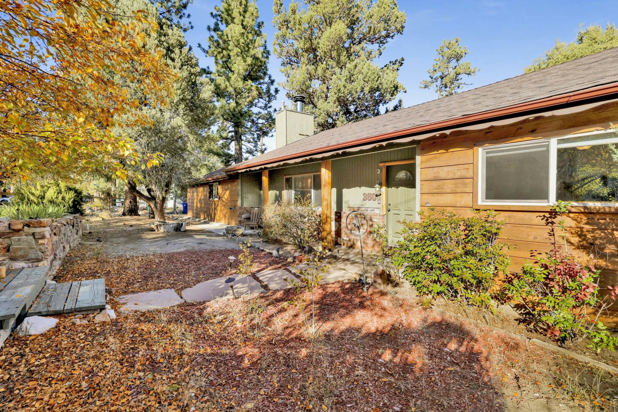 610-Entertainment Cabin