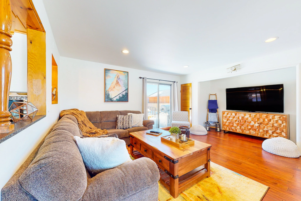 Big Bear Bungalow #643