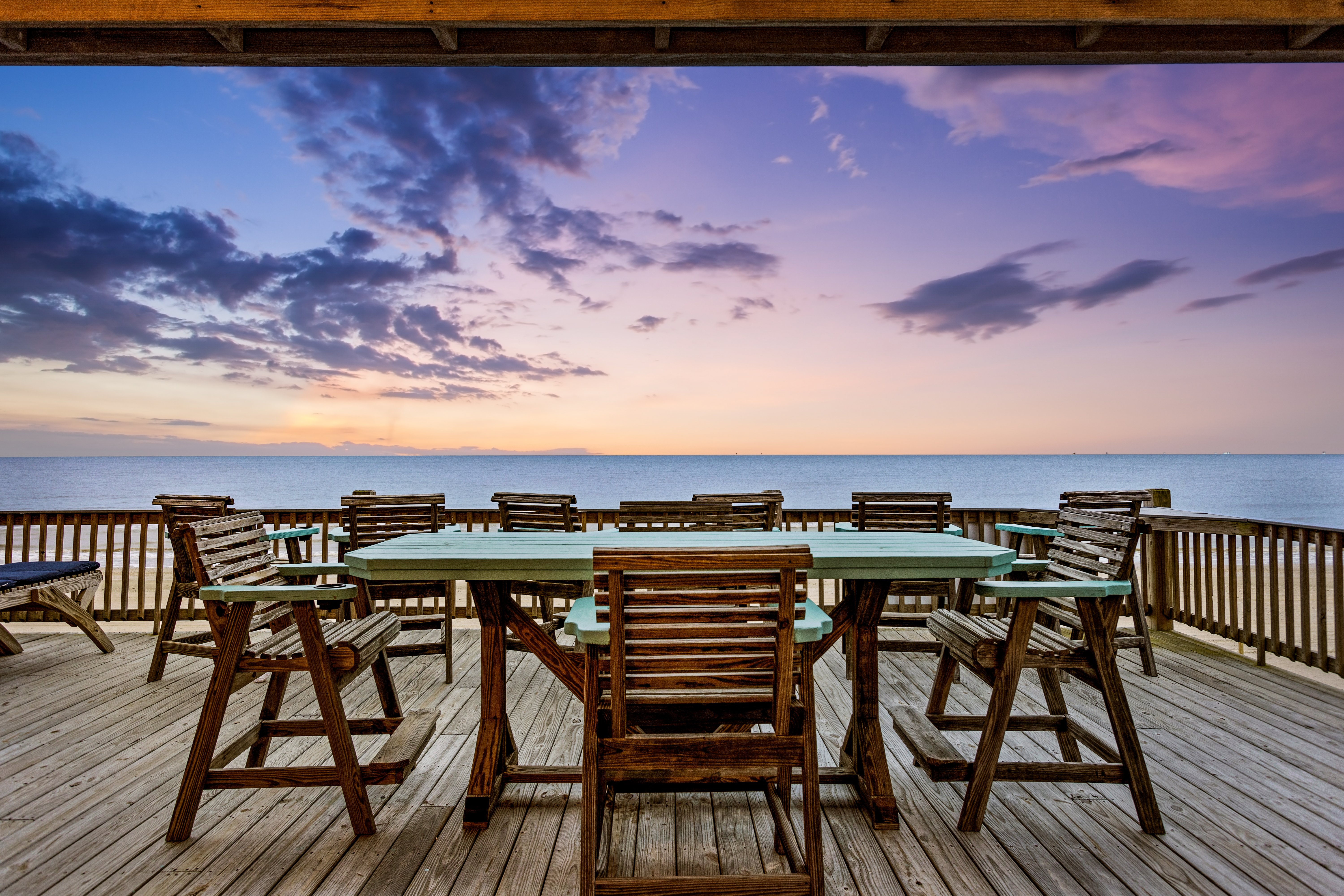 Beachfront | Ocean Views, Loft, Game Room & Bar