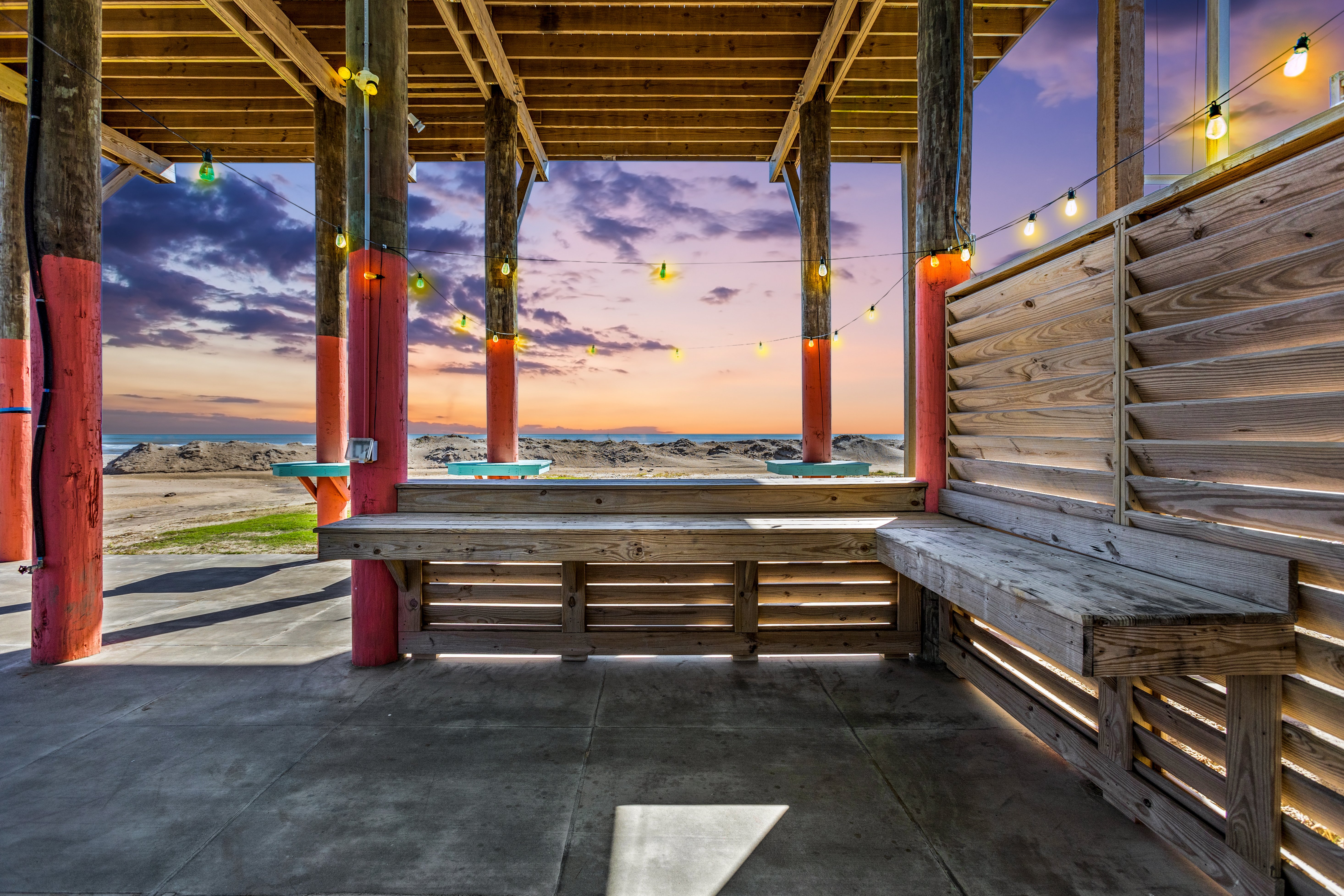 Beachfront | Hot Tub, Game Room, & Lift