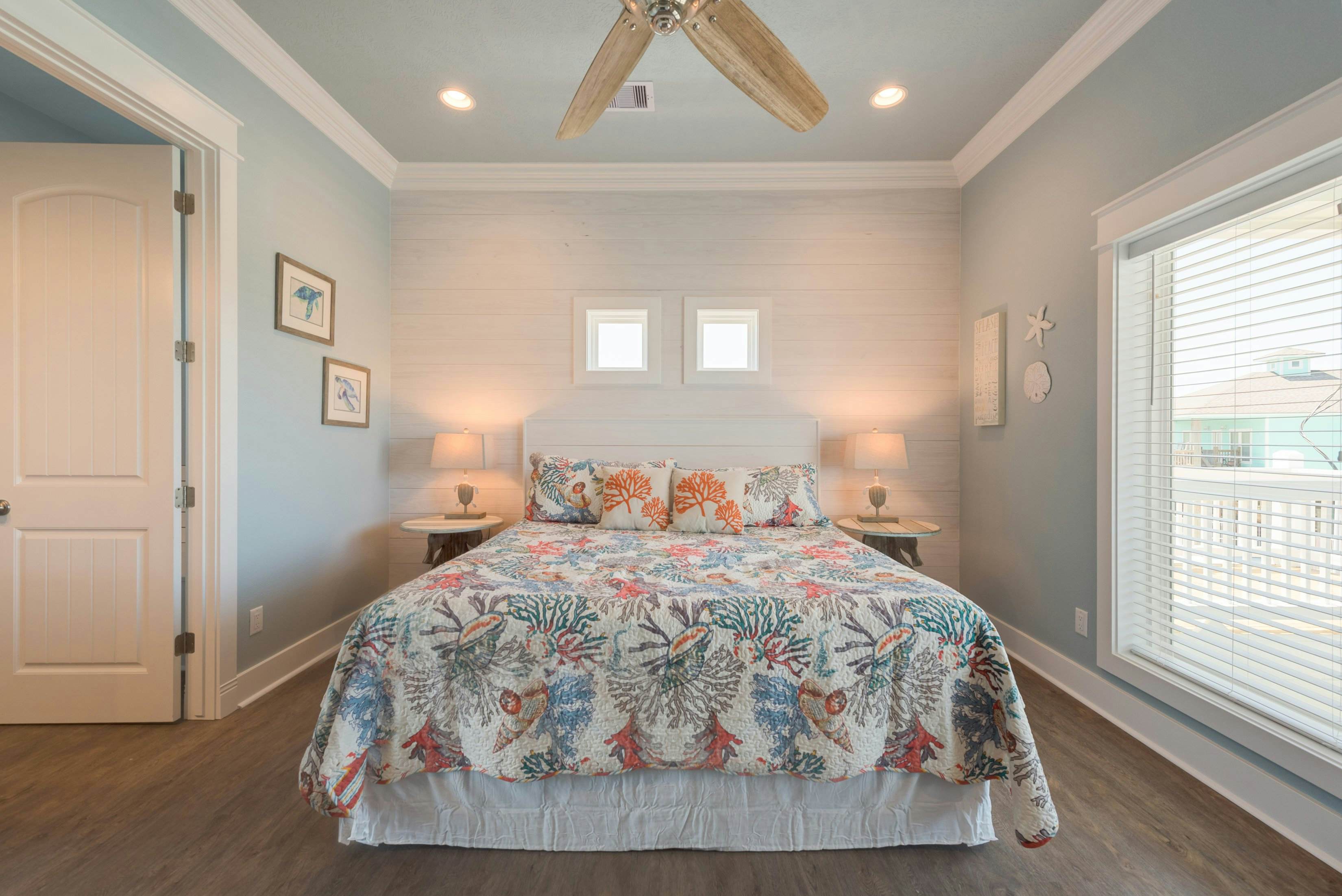 Diamond in the Dunes