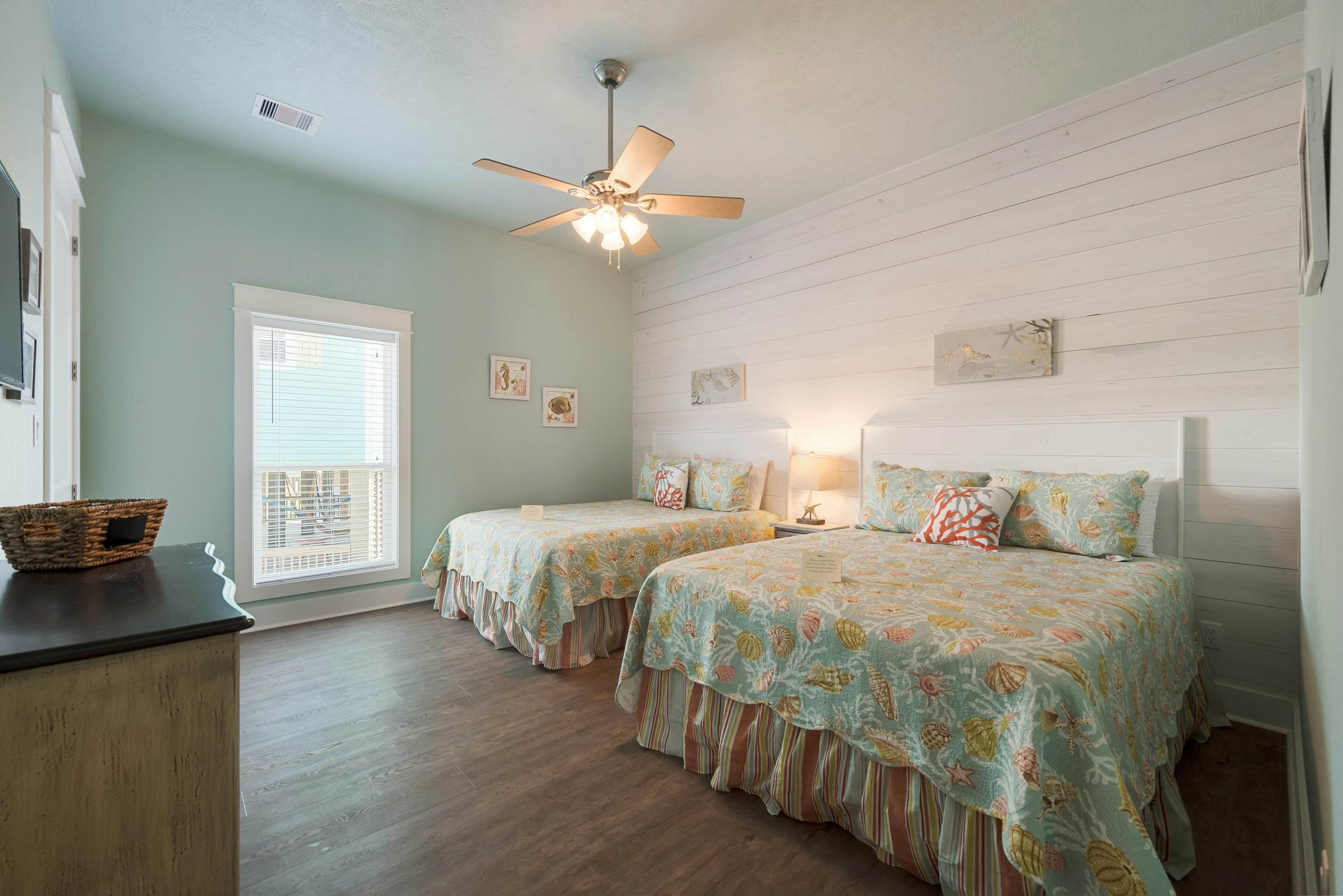 Diamond in the Dunes