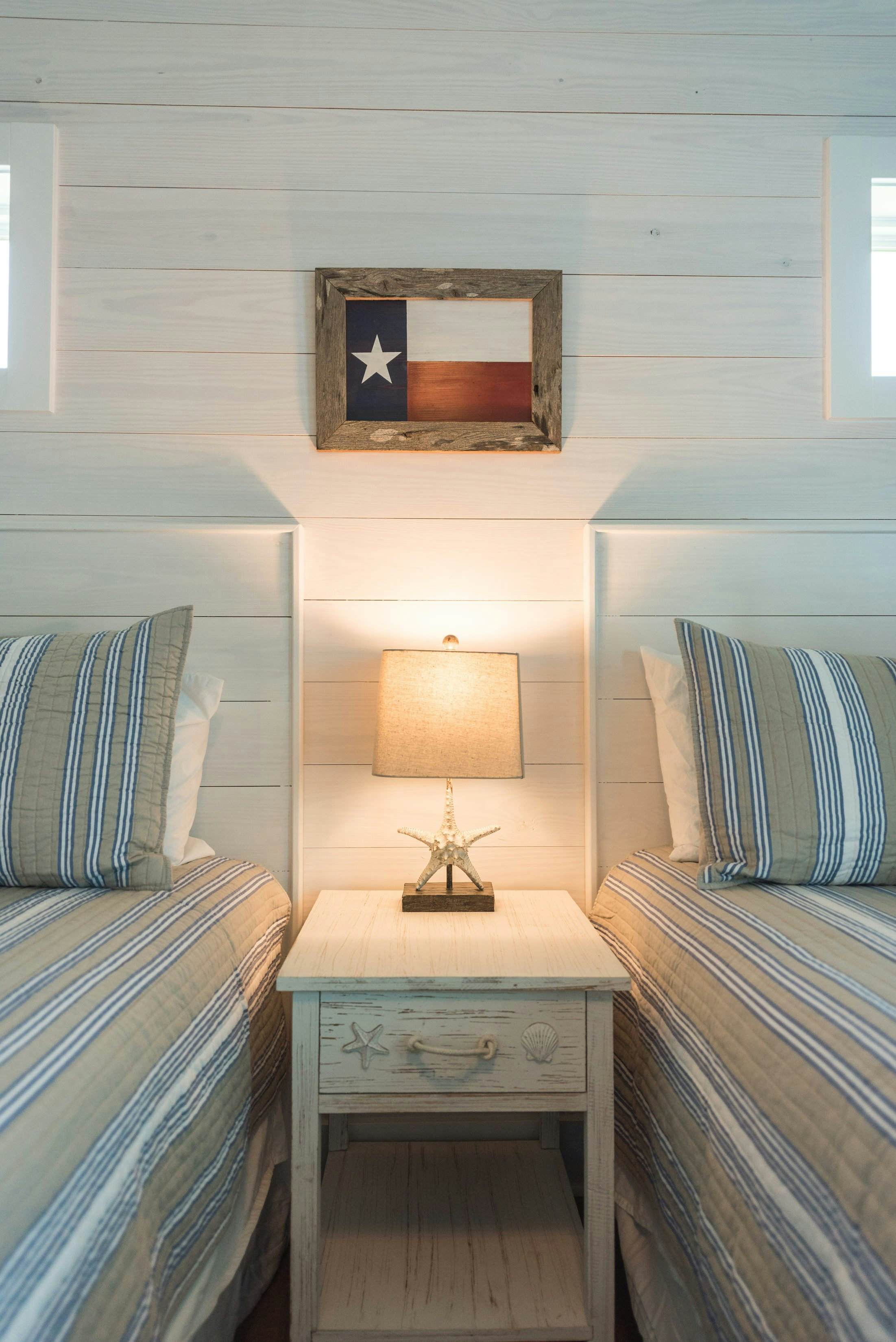 Diamond in the Dunes