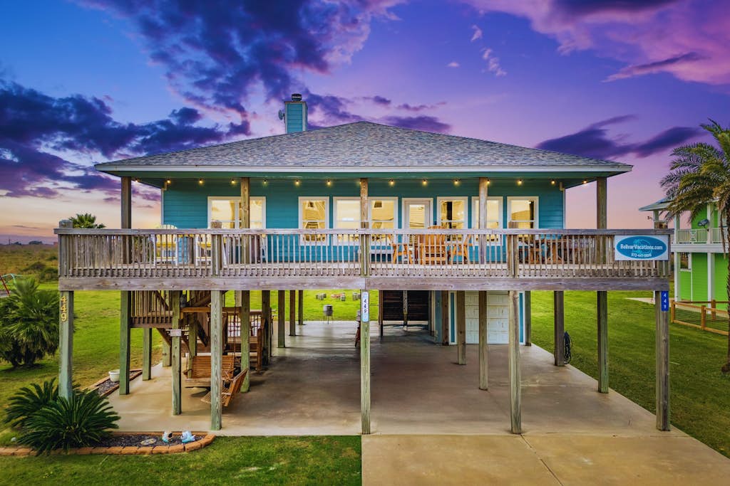 Beachside Retreat | Ocean Views, Firepit & Pet Friendly