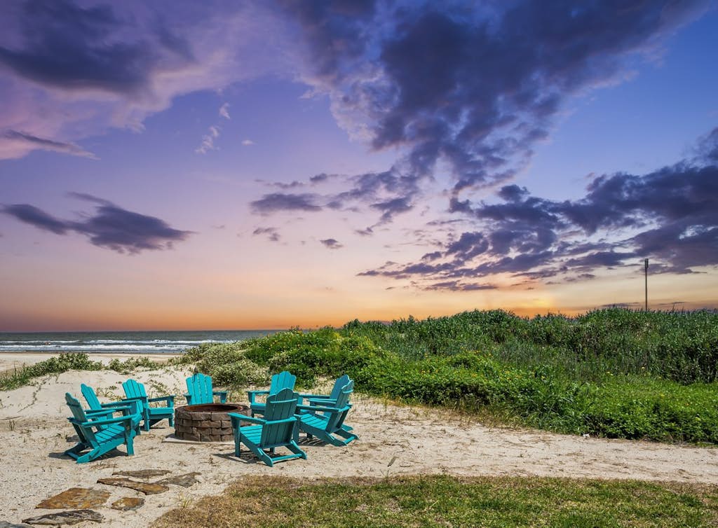 Luxury Beachfront Home w/ Hot Tub & Games