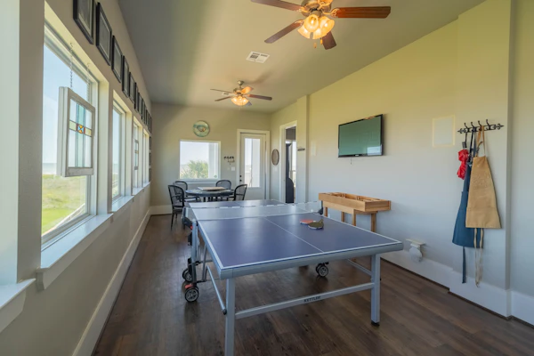 Beachfron | Pickleball, Gameroom, Luxury Gated Community!
