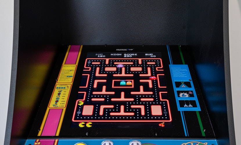 Beachfront w/ Modern Interior, Swim Spa, Yard Games & Fire Pit