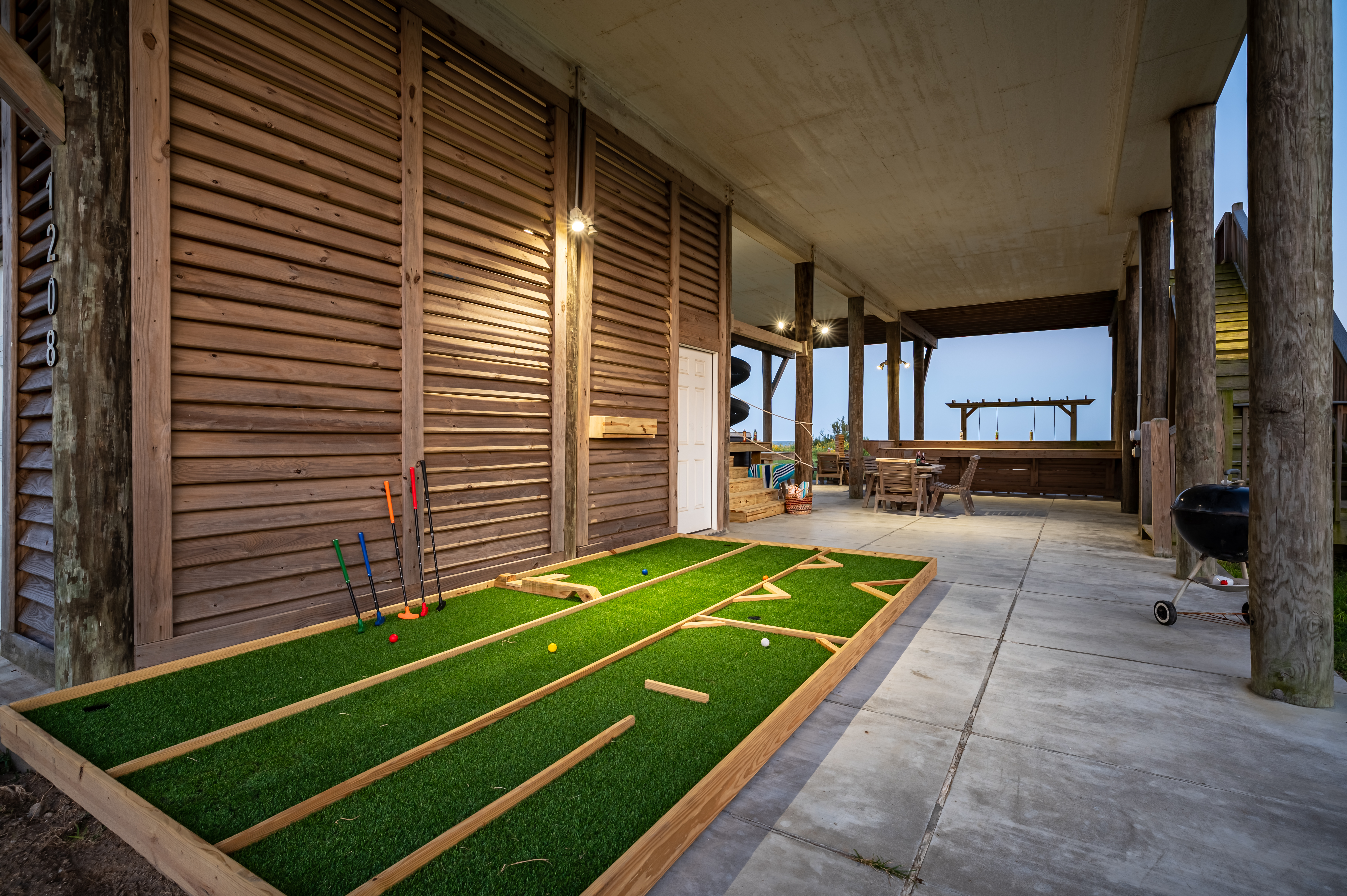 Beachfront Oasis! Swim Spa, Firepit, Slide + More!