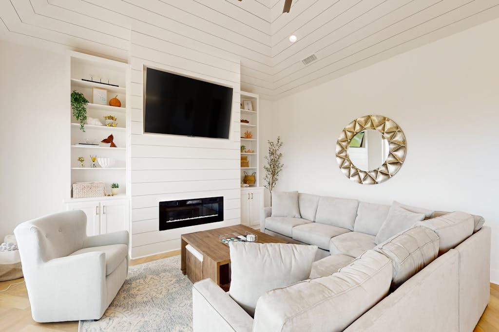 Modern | Gulf Views | Gated Community | Dog Haven