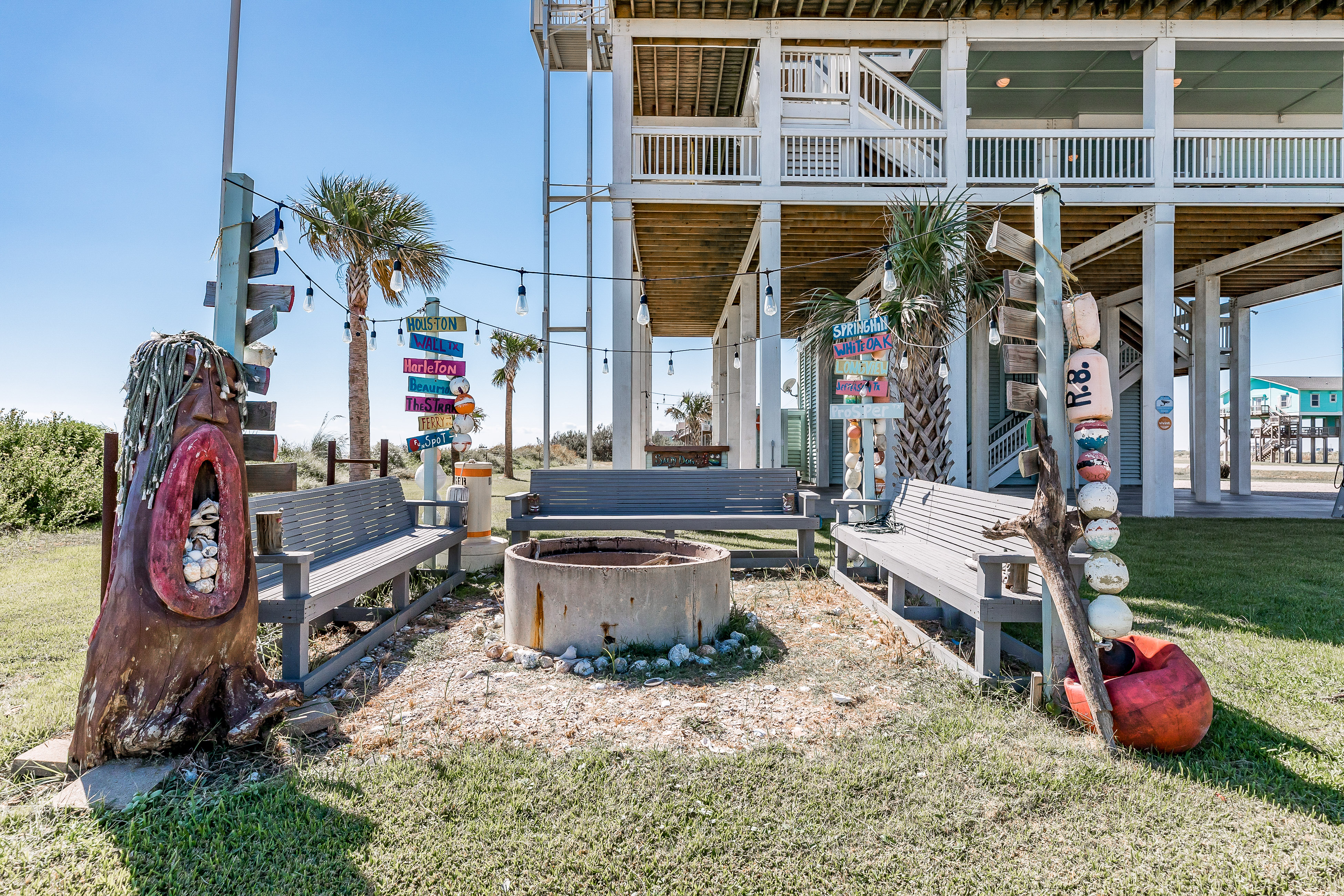 Luxury | Beachfront | Hot Tub | Firepit & Tiki bar