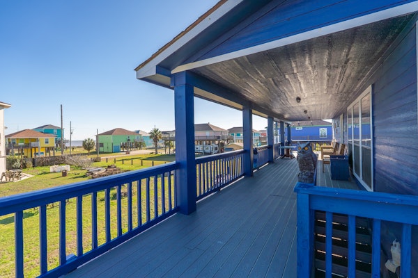 Escape | Gulf Views | Large Deck | Pet Friendly