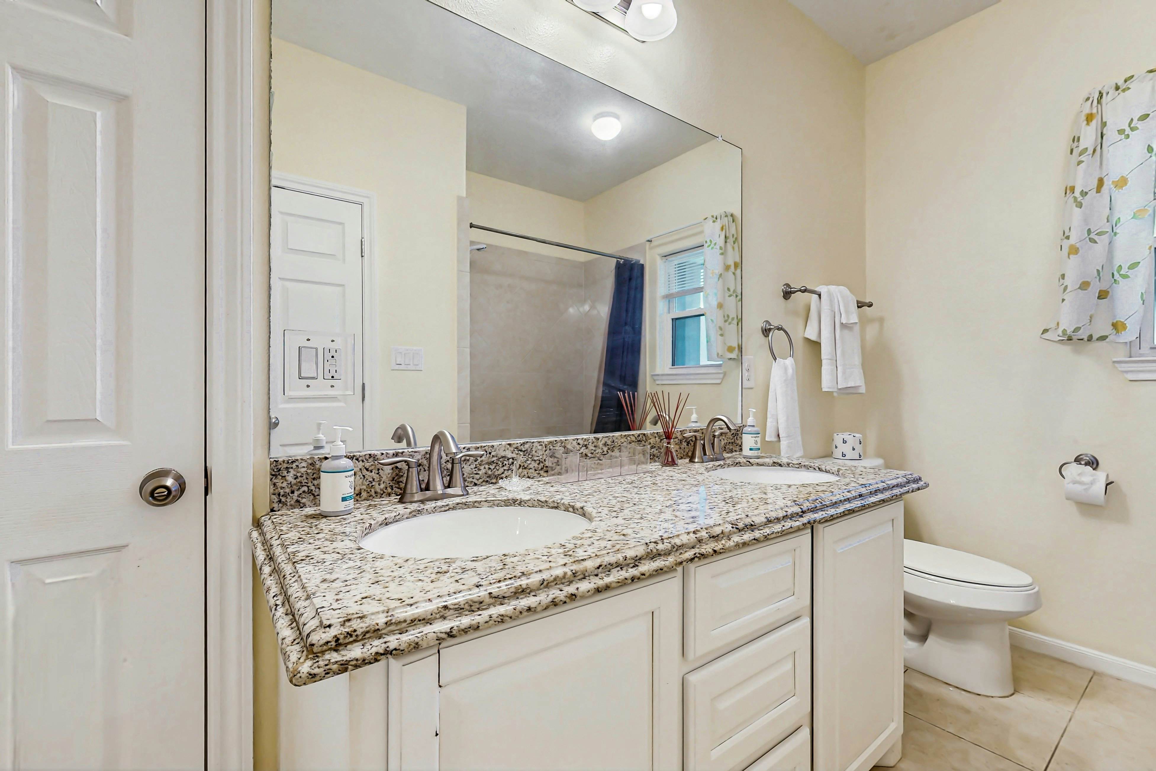 Green Shores Getaway