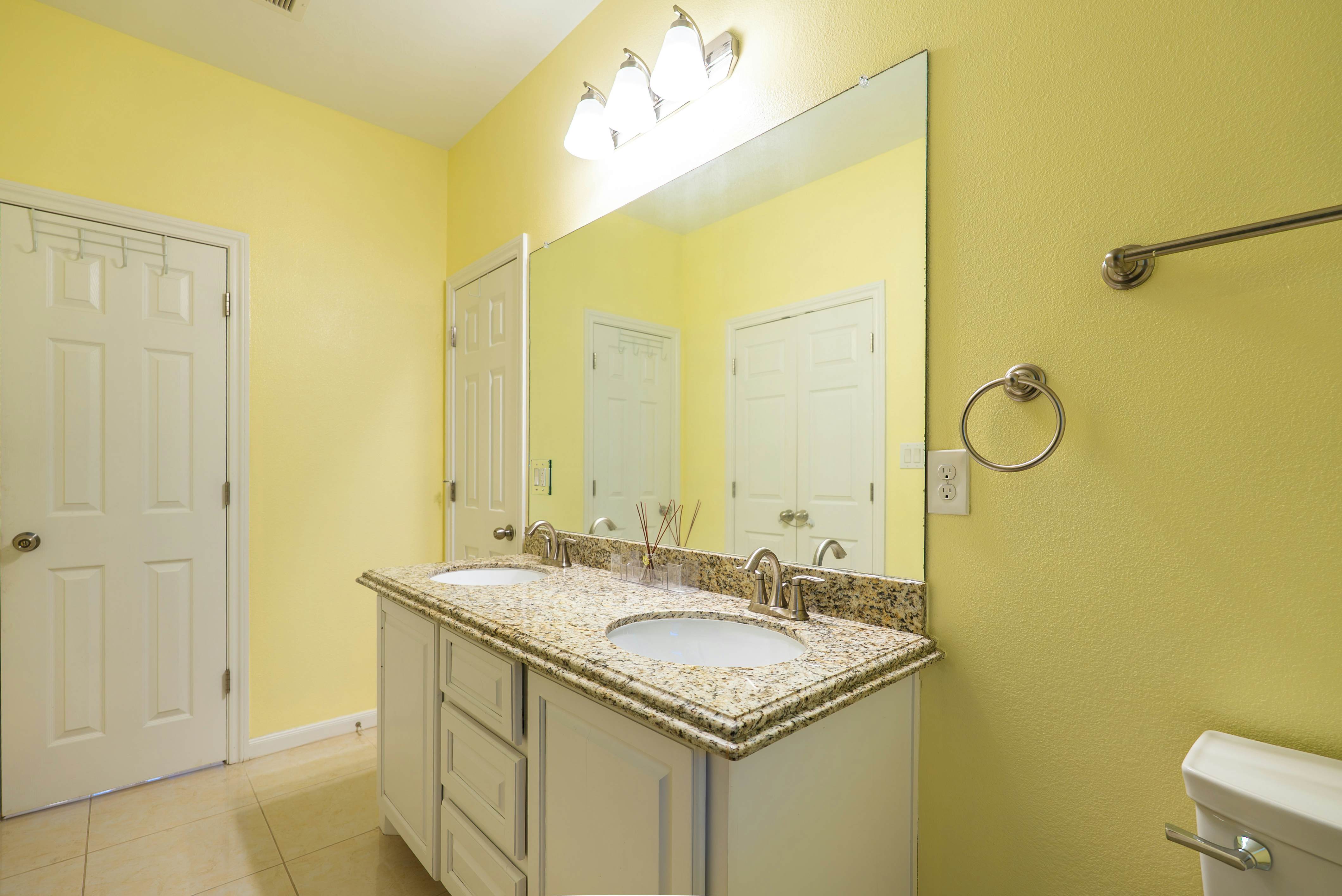 Green Shores Getaway