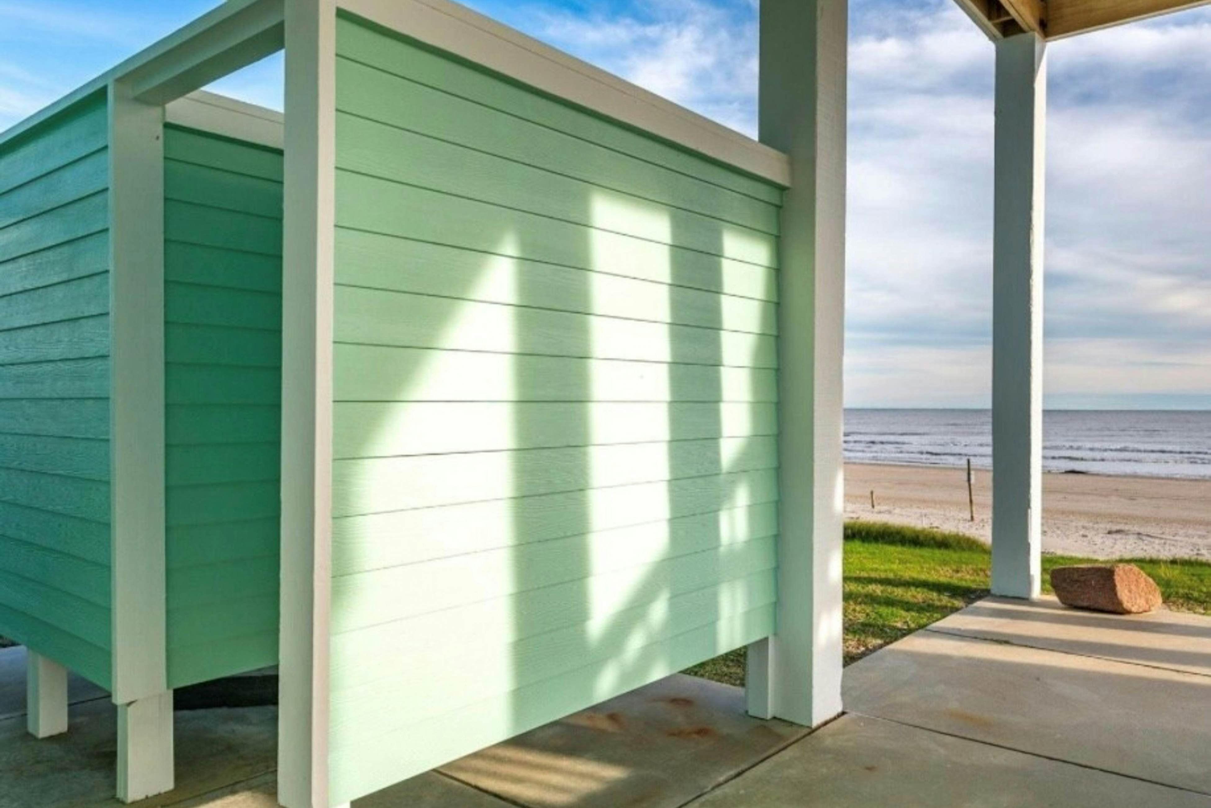 Sandy Toes & Salty Kisses