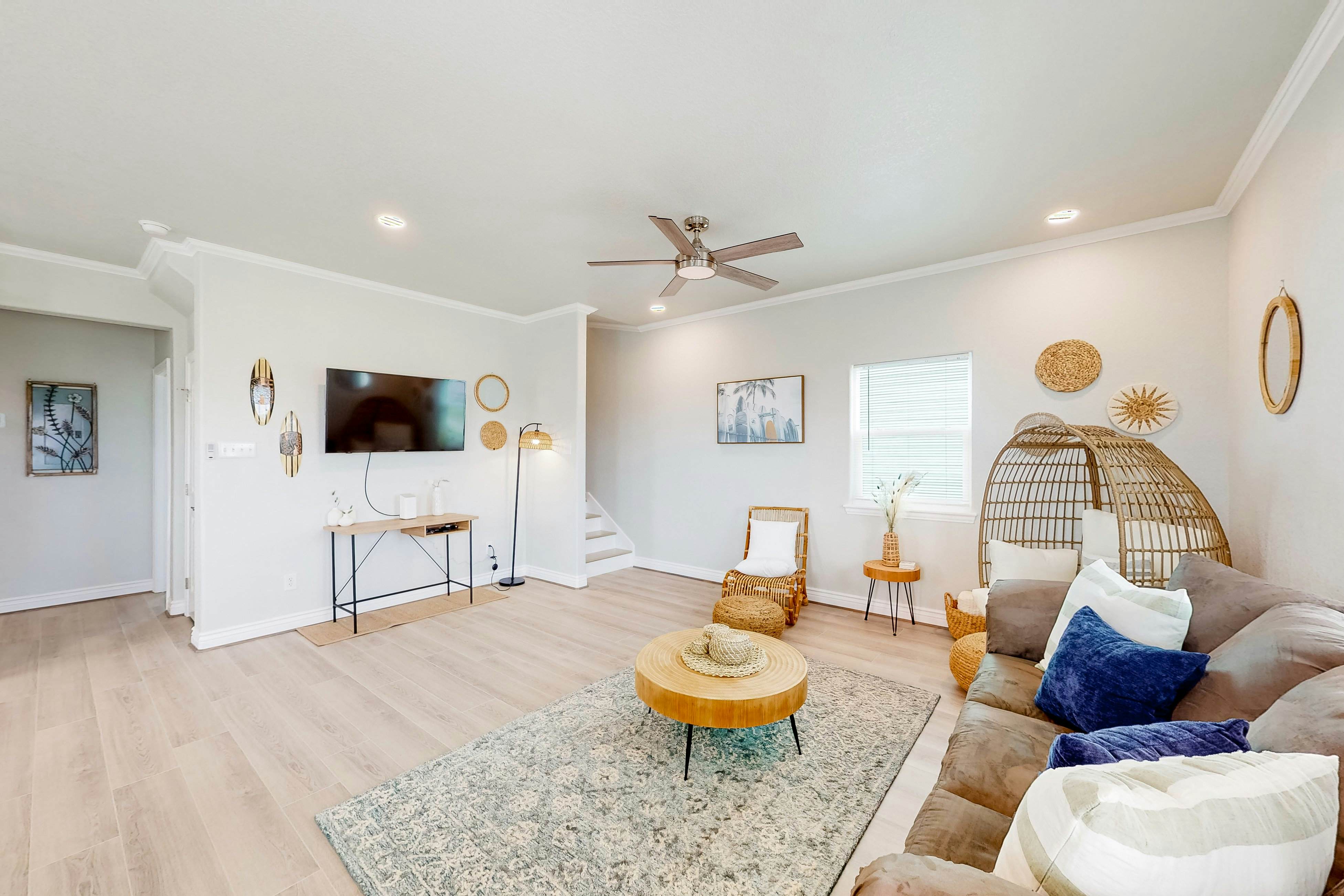 Caisson Modern Beach Cottage