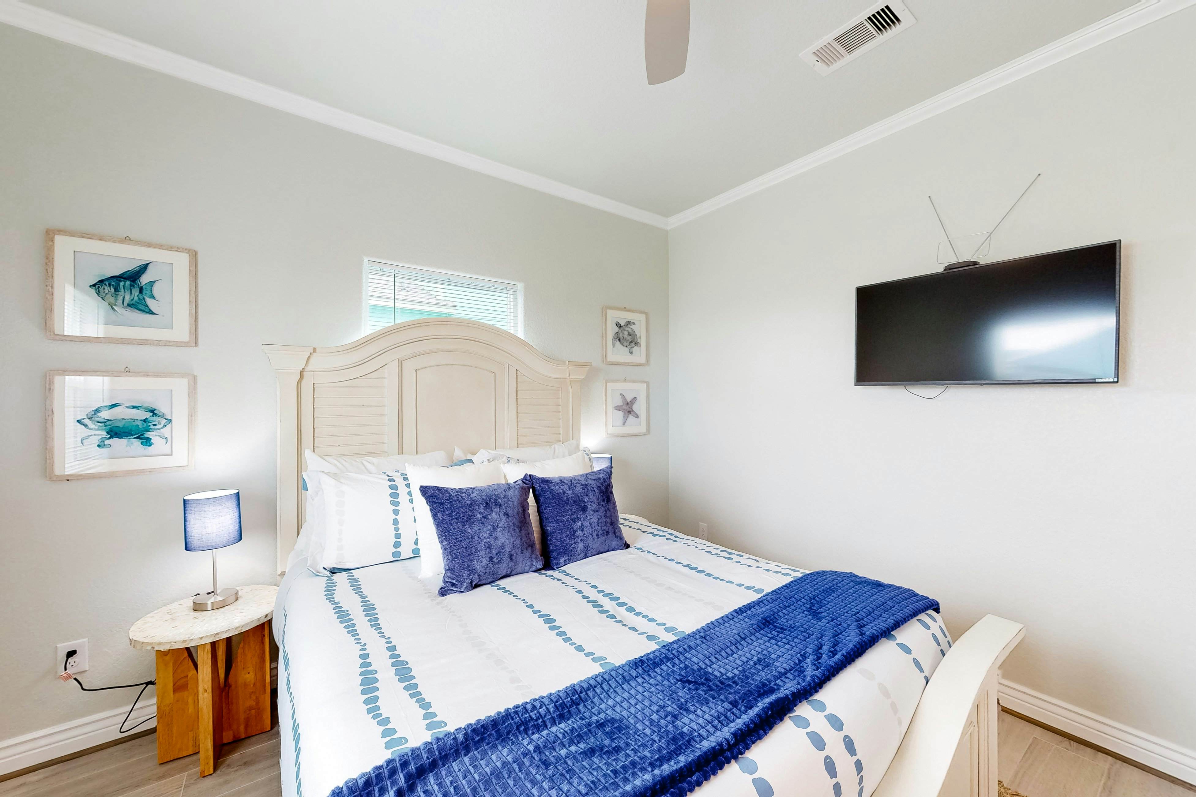 Caisson Modern Beach Cottage