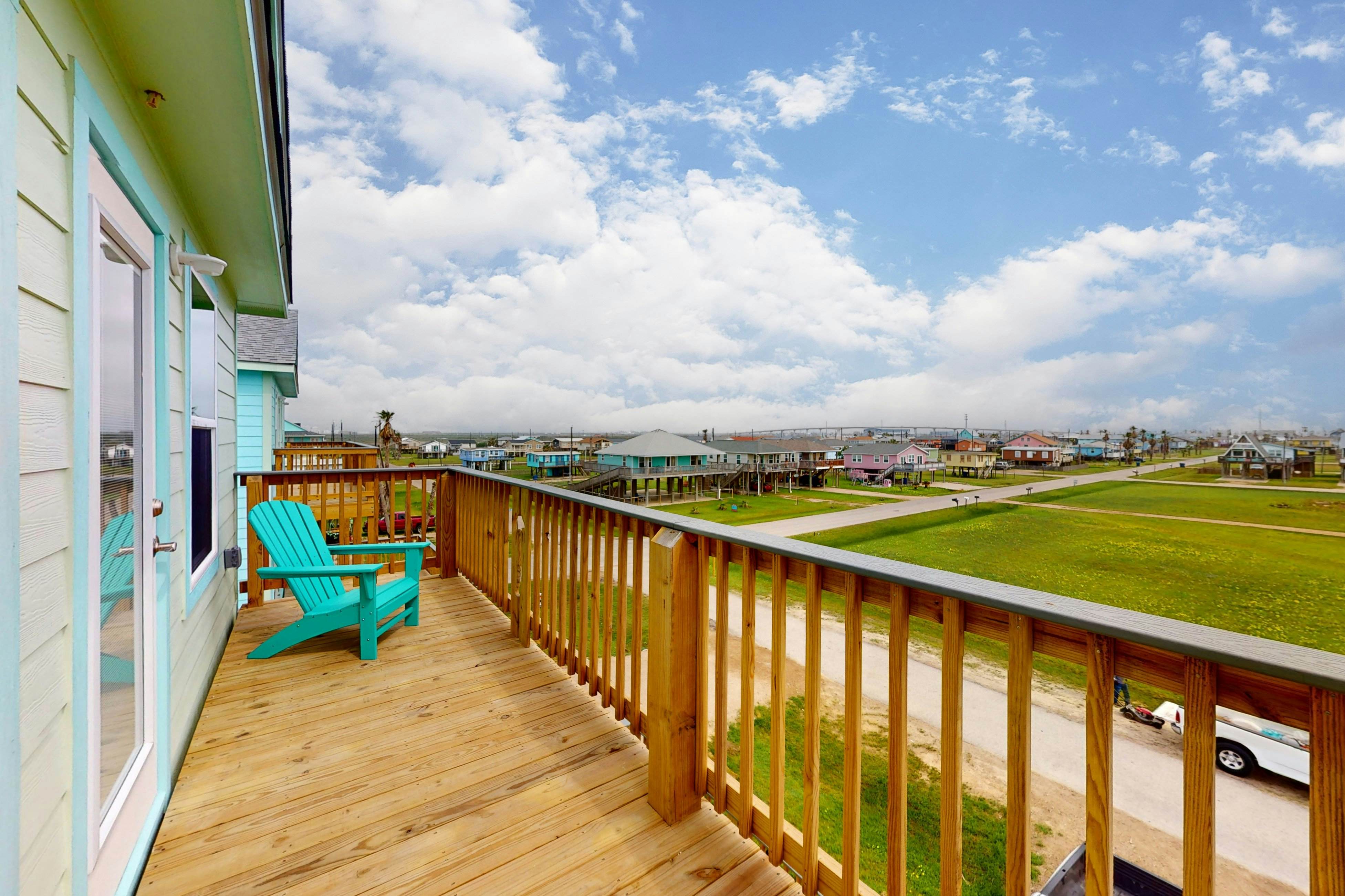 Caisson Modern Beach Cottage