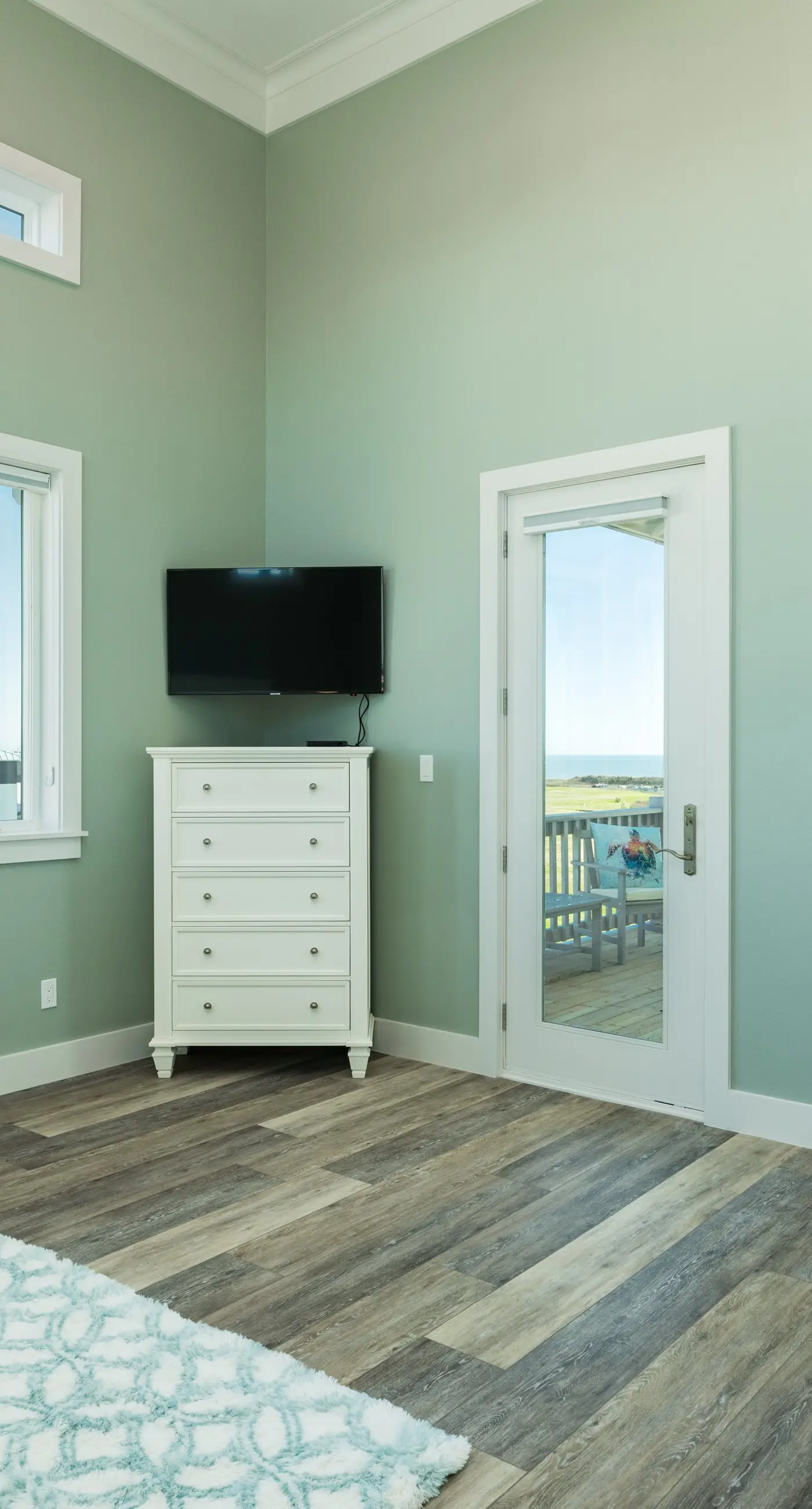 Cake by the Ocean at Seagrass