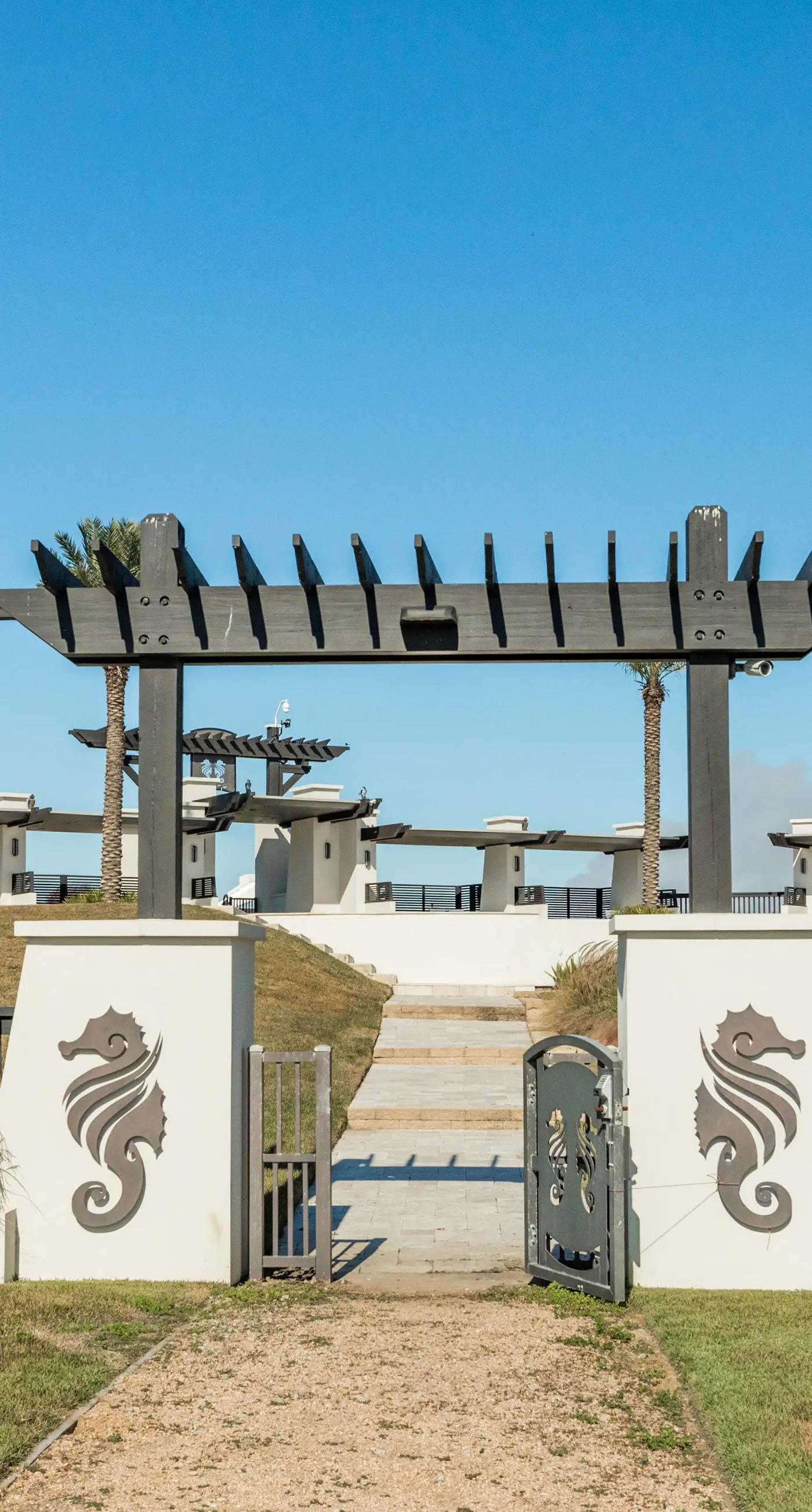 Cake by the Ocean at Seagrass