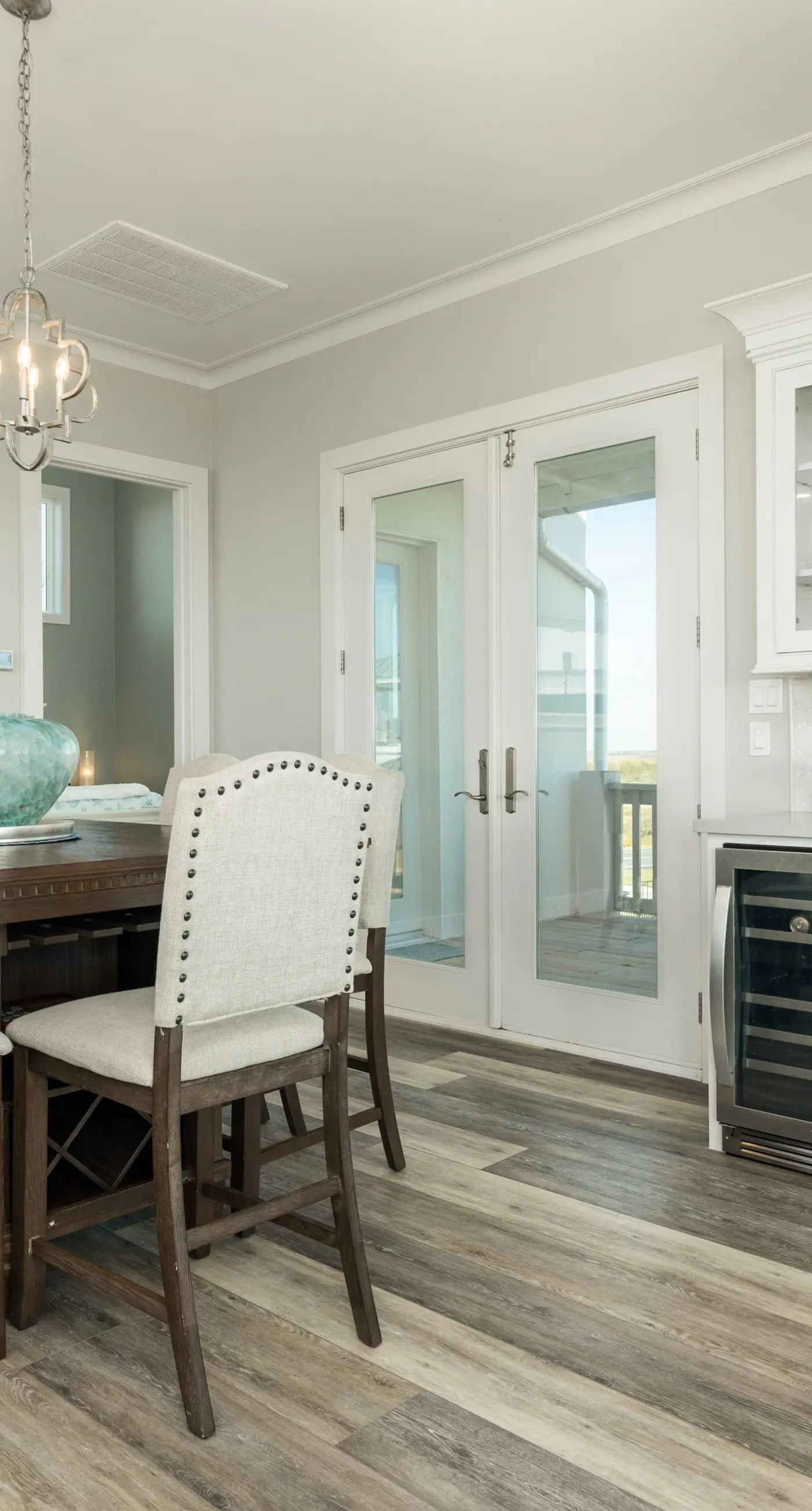 Cake by the Ocean at Seagrass