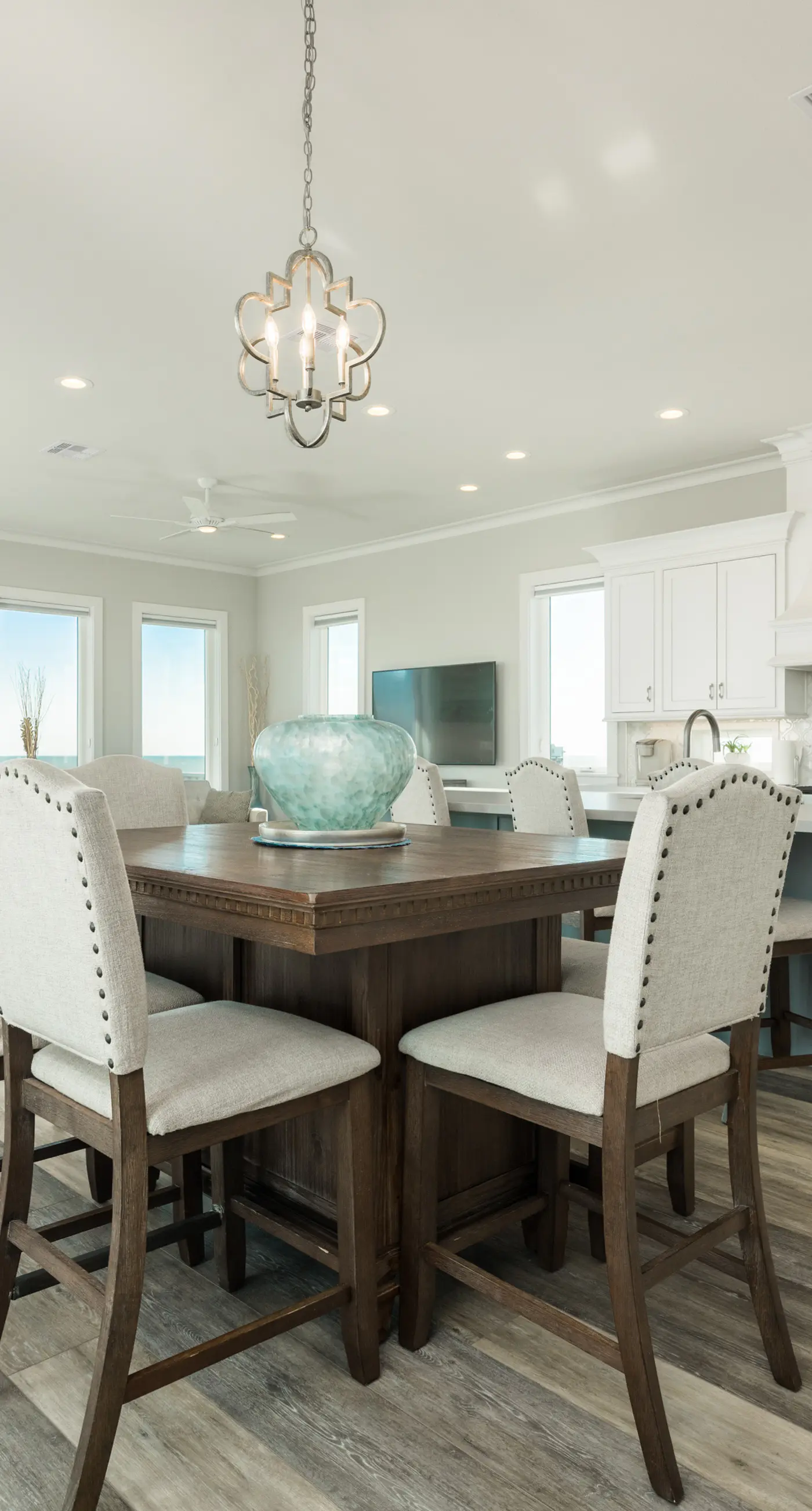 Cake by the Ocean at Seagrass