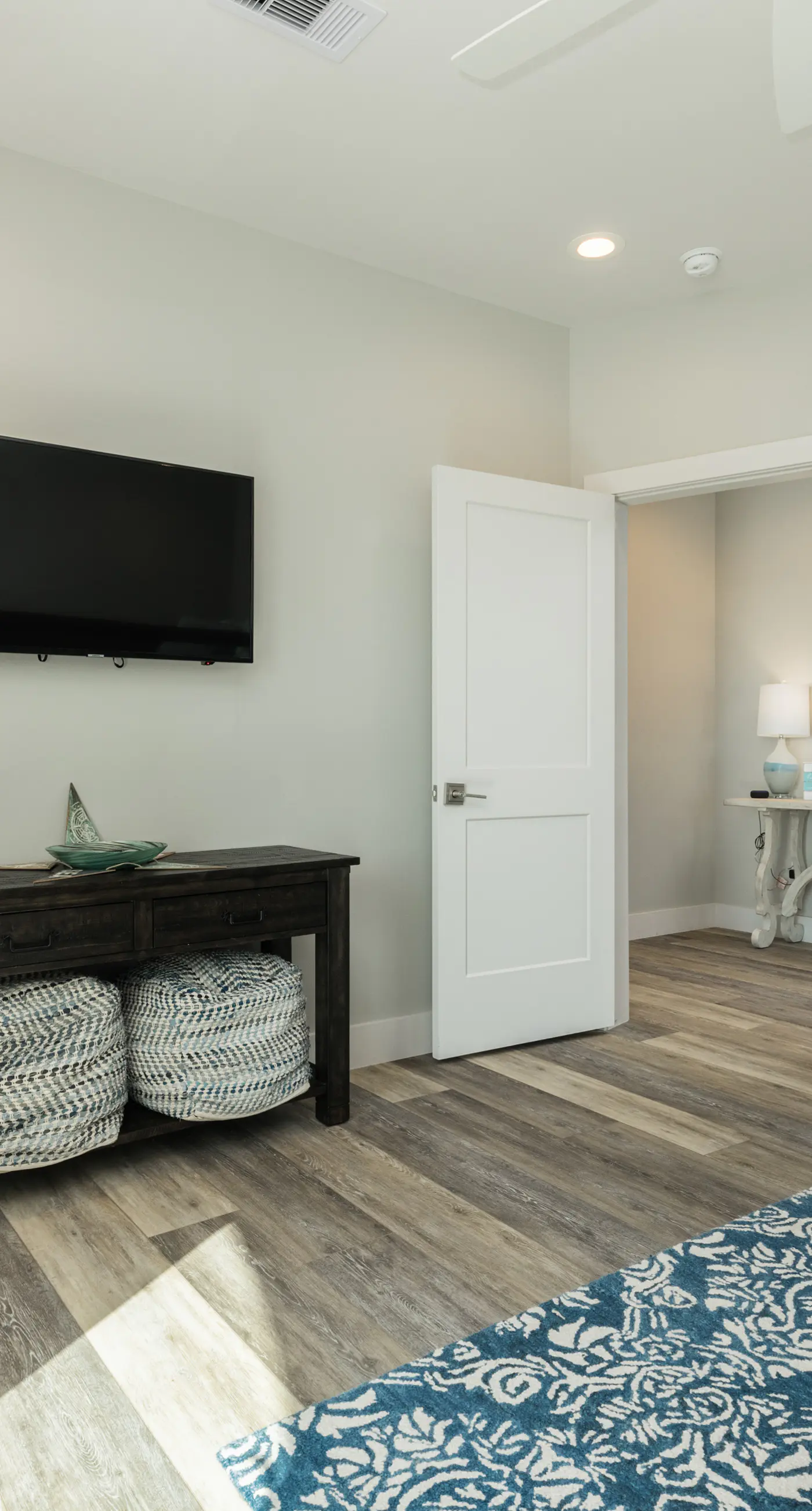 Cake by the Ocean at Seagrass