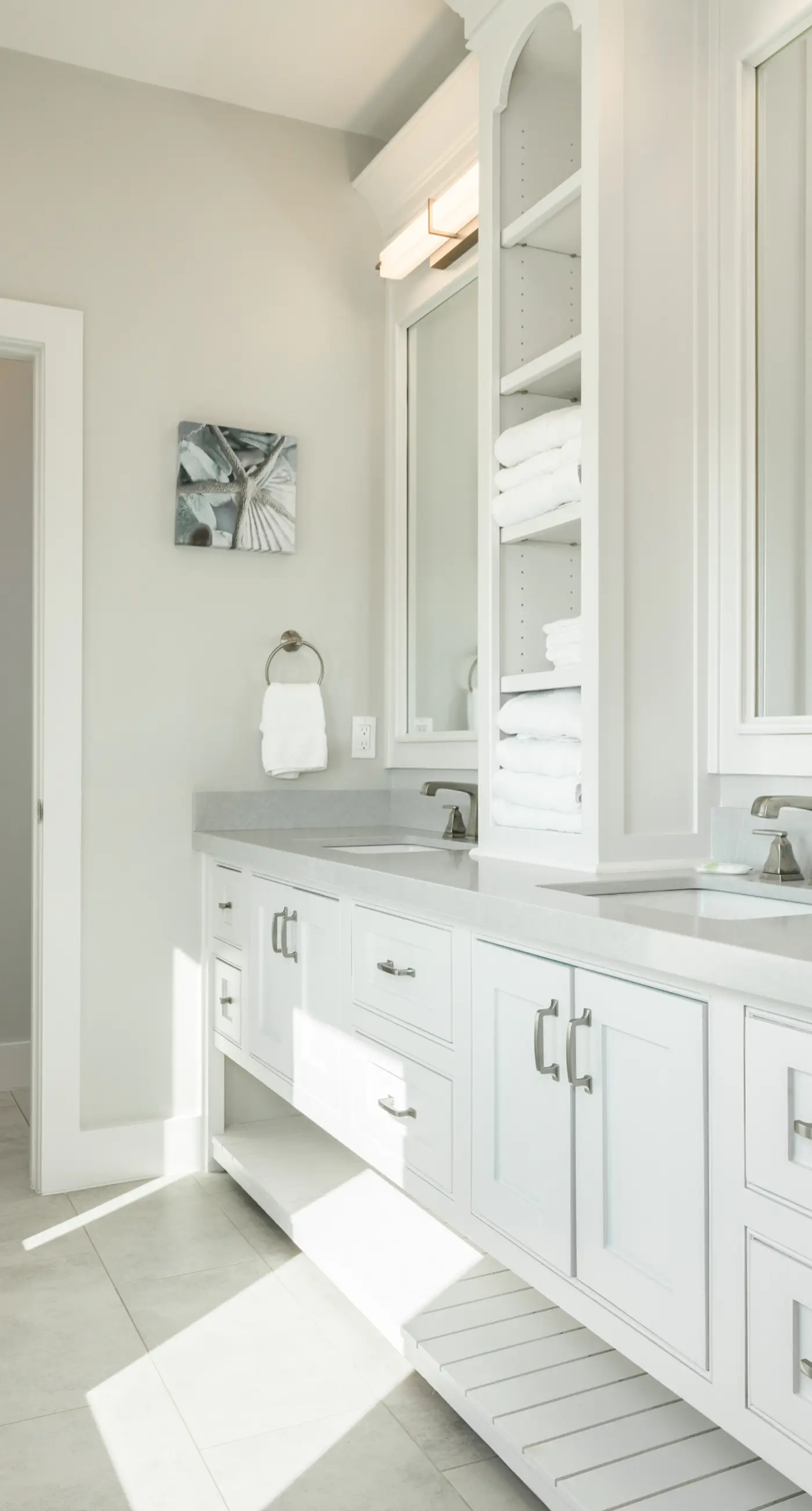 Cake by the Ocean at Seagrass