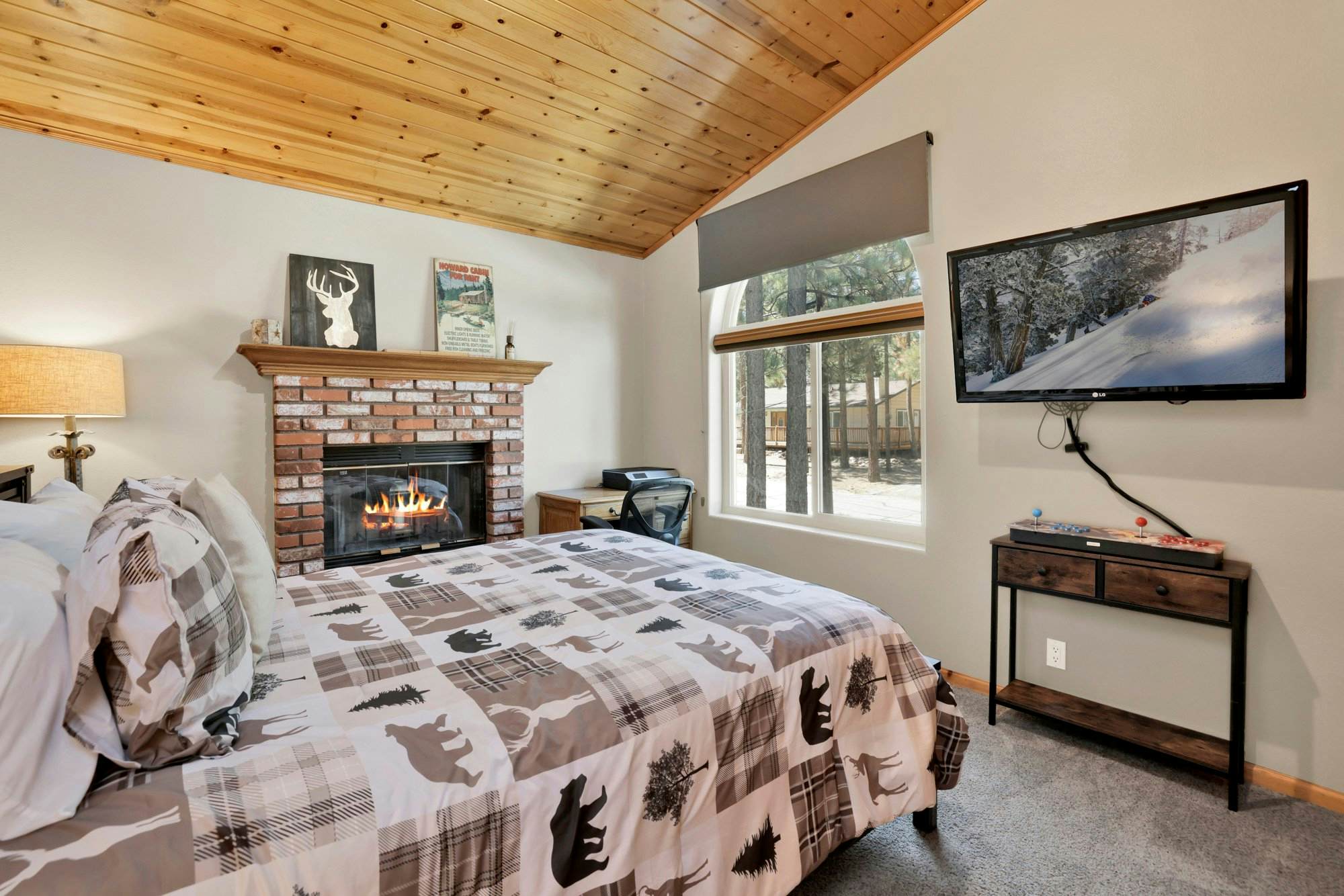 2581-Golden West Cottage