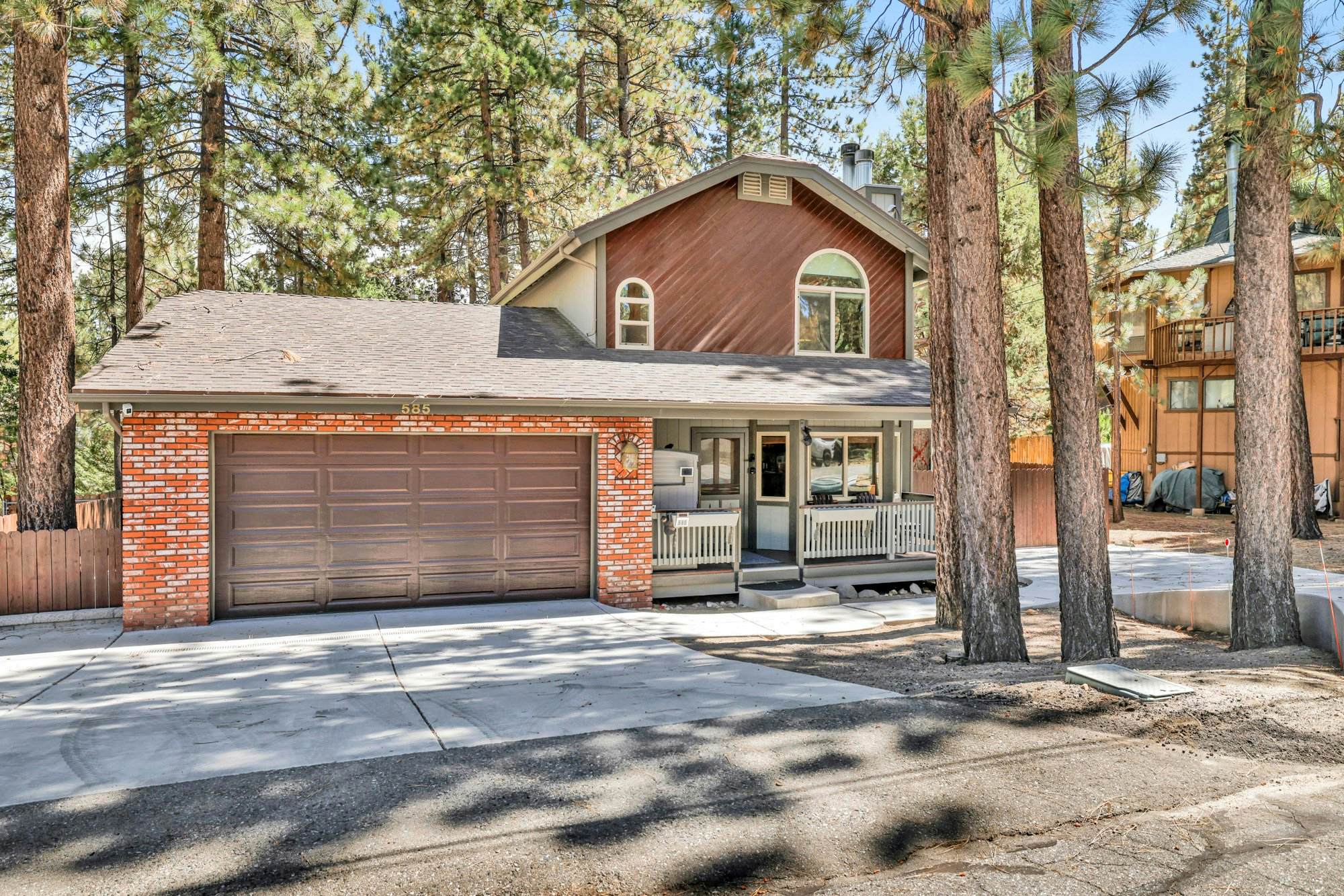 2581-Golden West Cottage