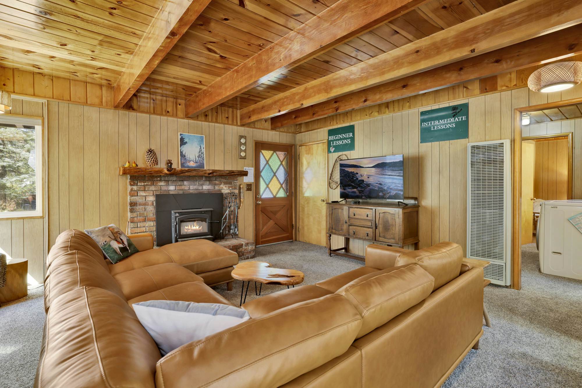 2526-Slope Side Getaway