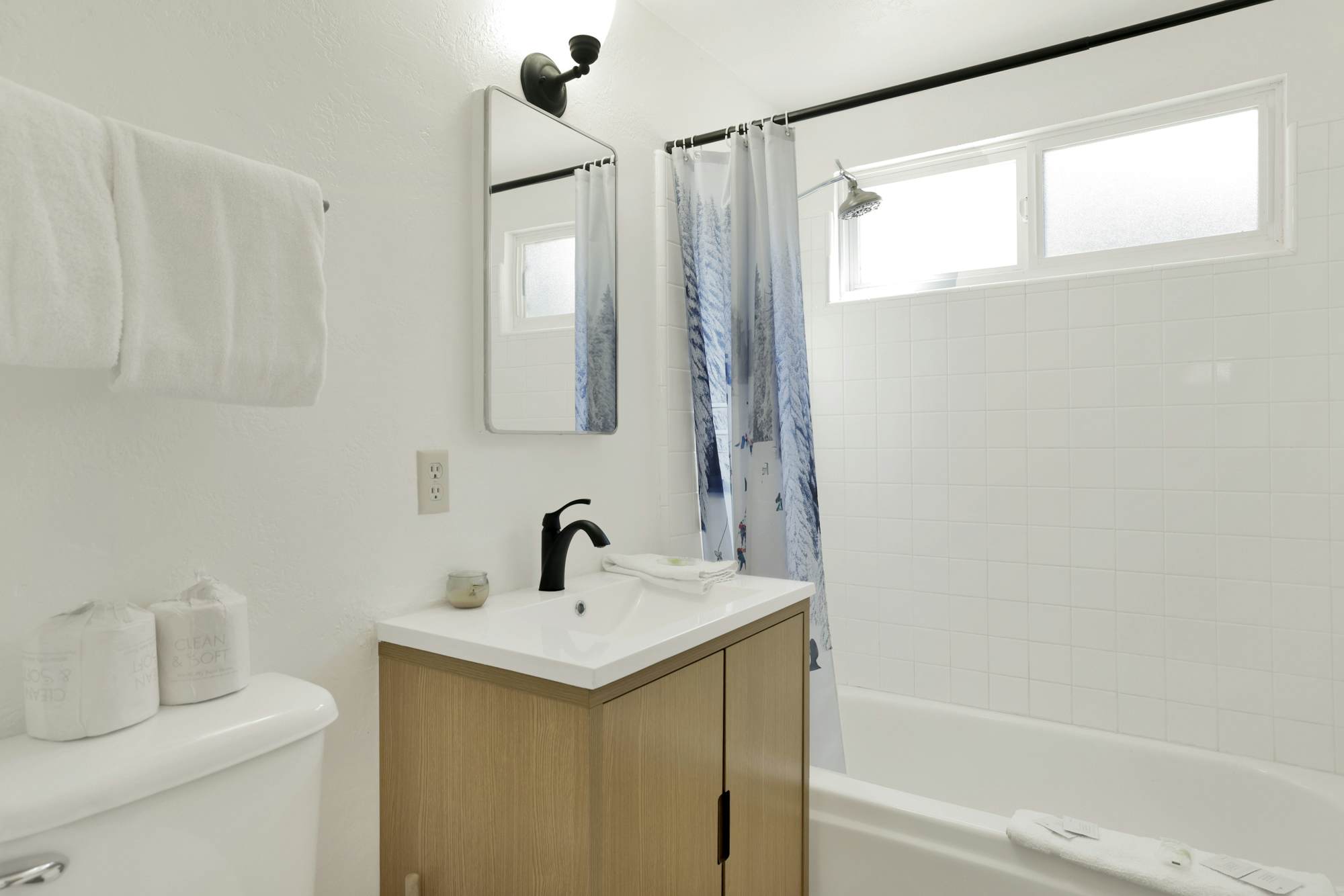 2526-Slope Side Getaway