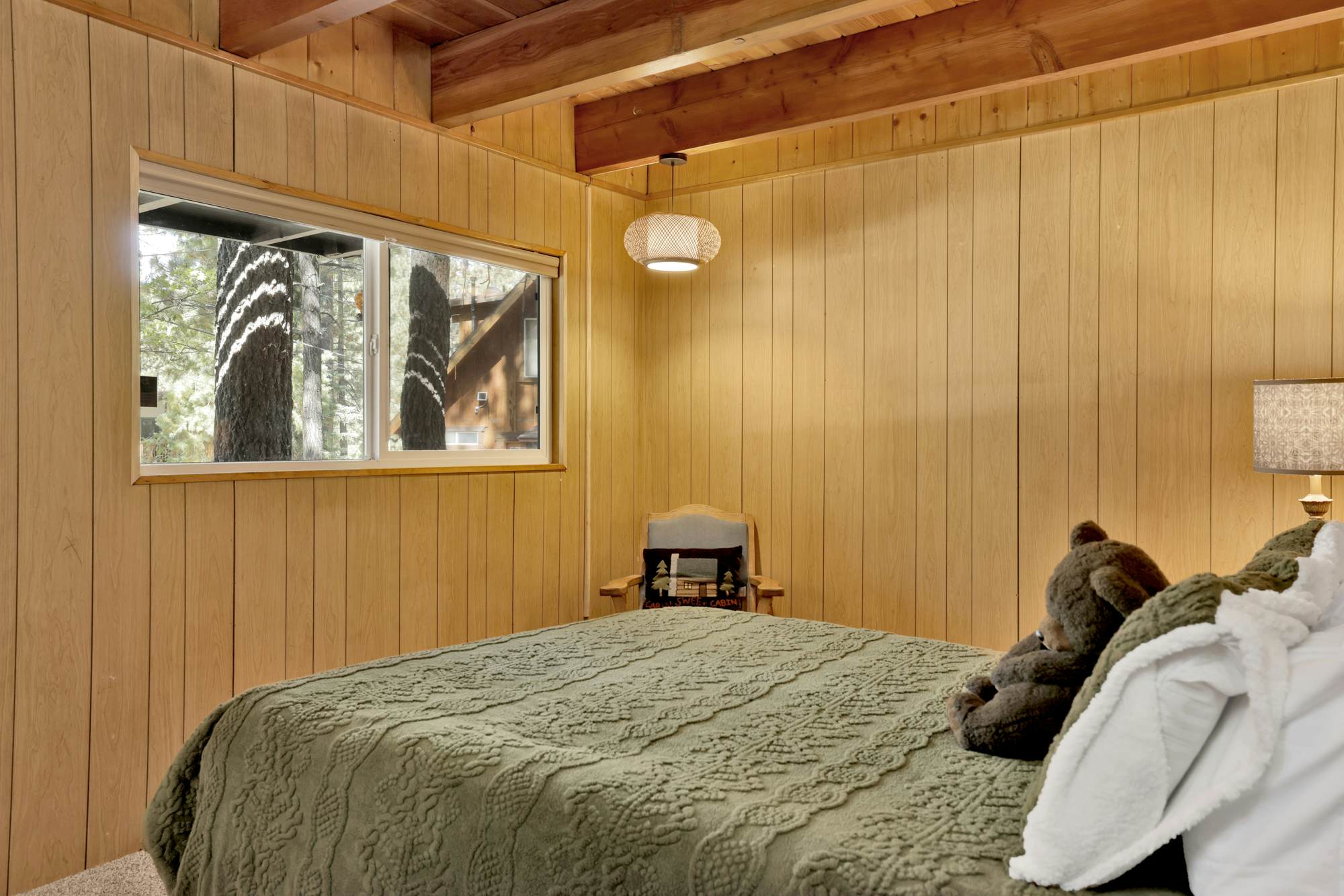 2526-Slope Side Getaway