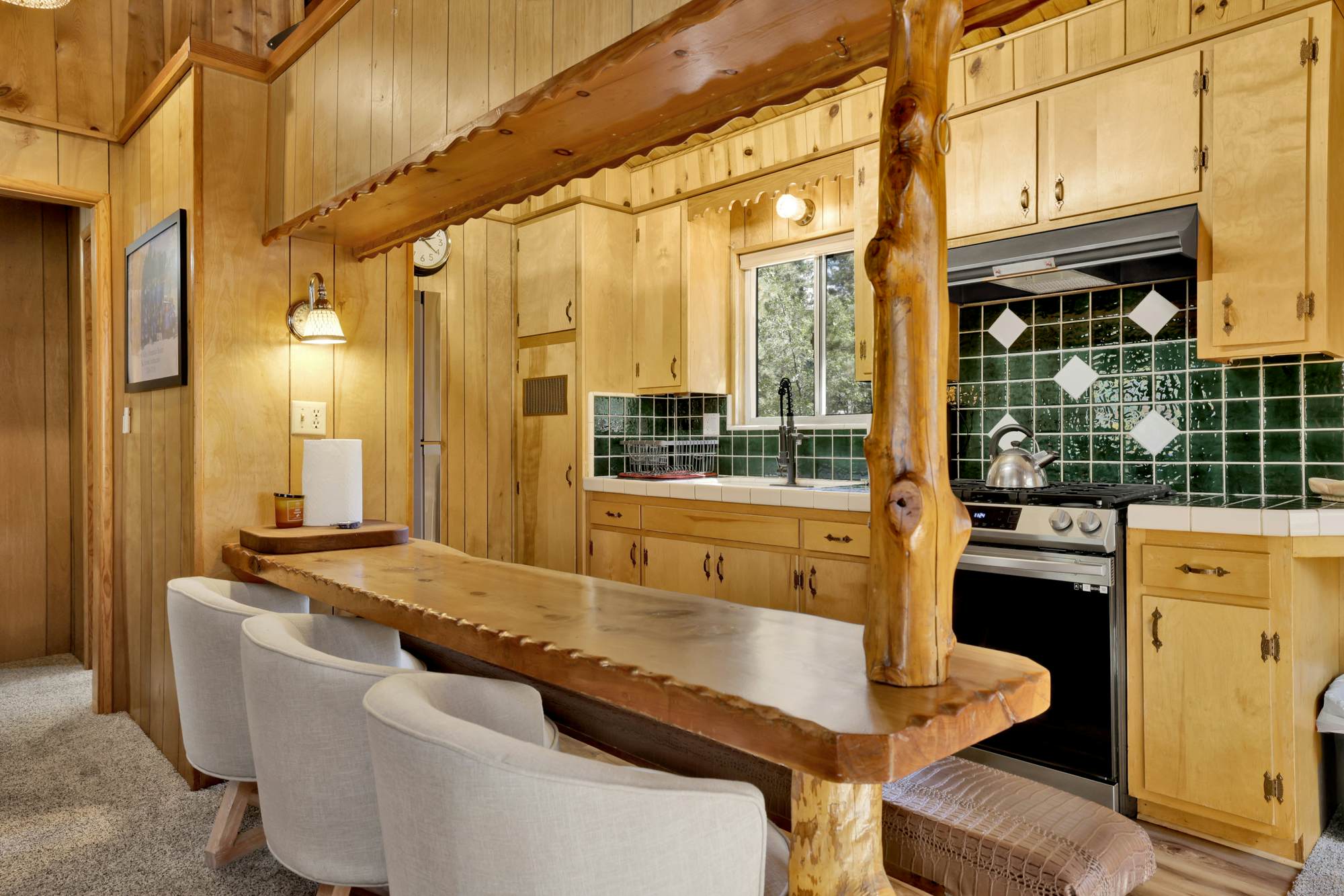 2526-Slope Side Getaway