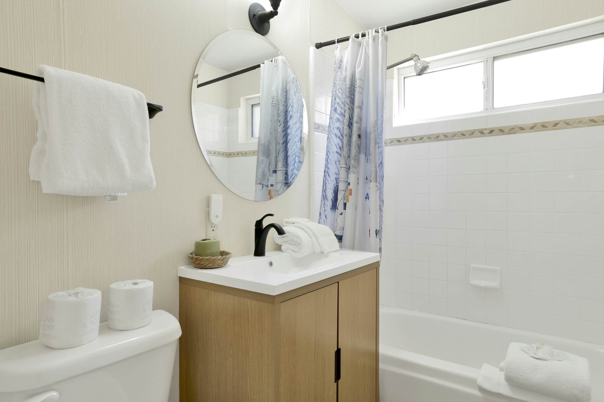 2526-Slope Side Getaway