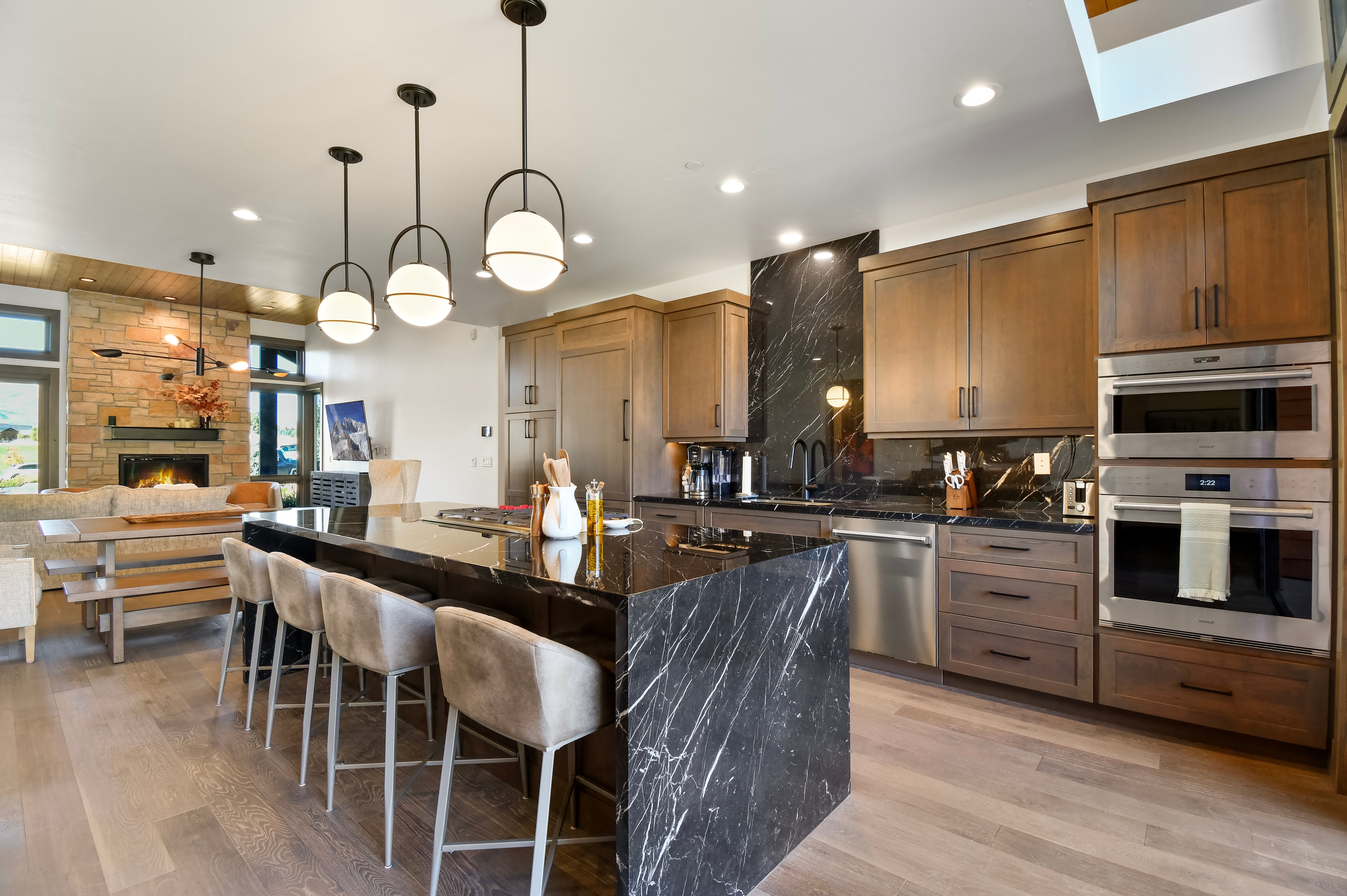 Red Ledges cottage, golf, min 90 day stay