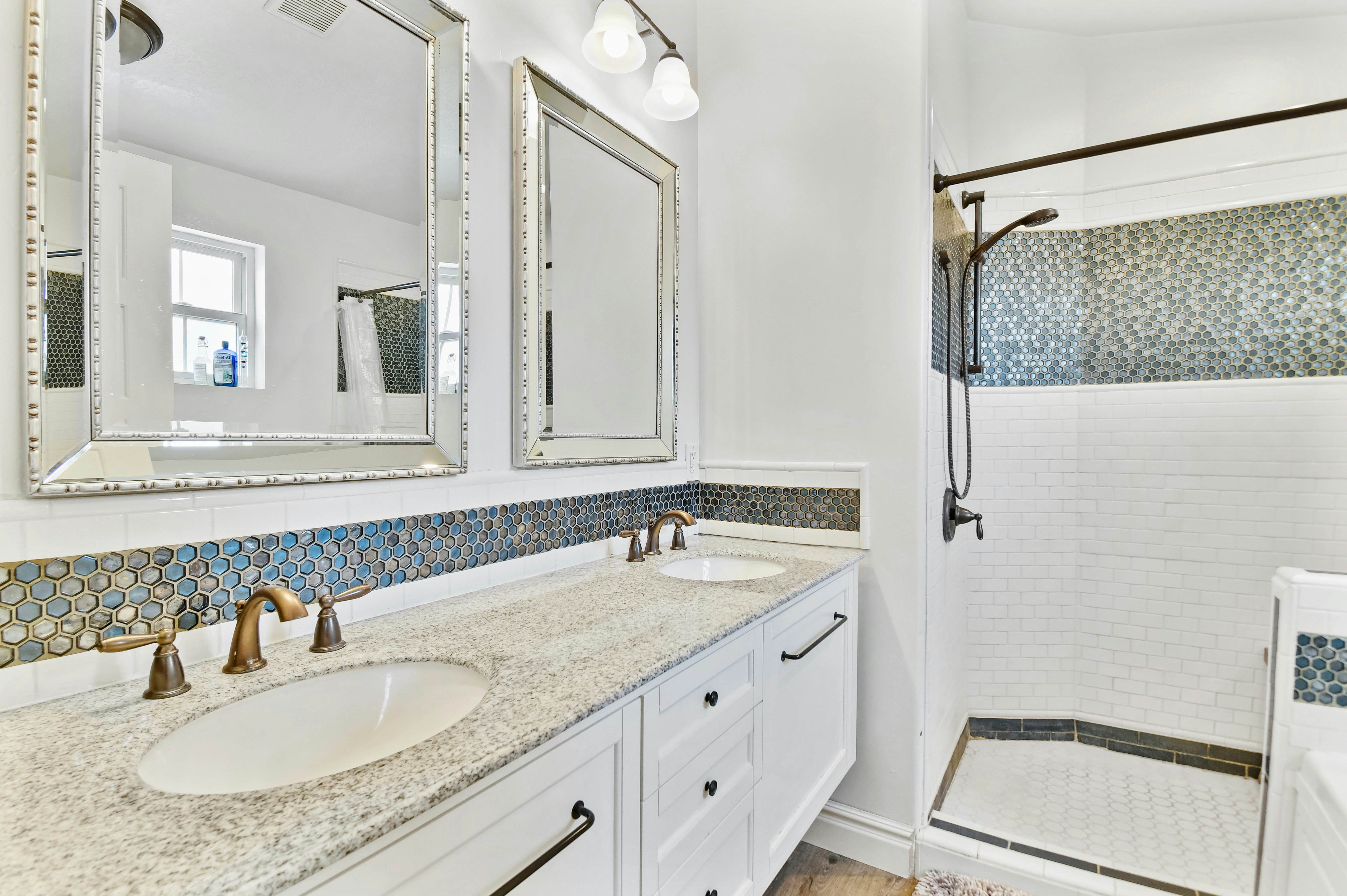 Heber Historical Colonial Bundle