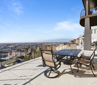 HighCountry Eyefull Tower