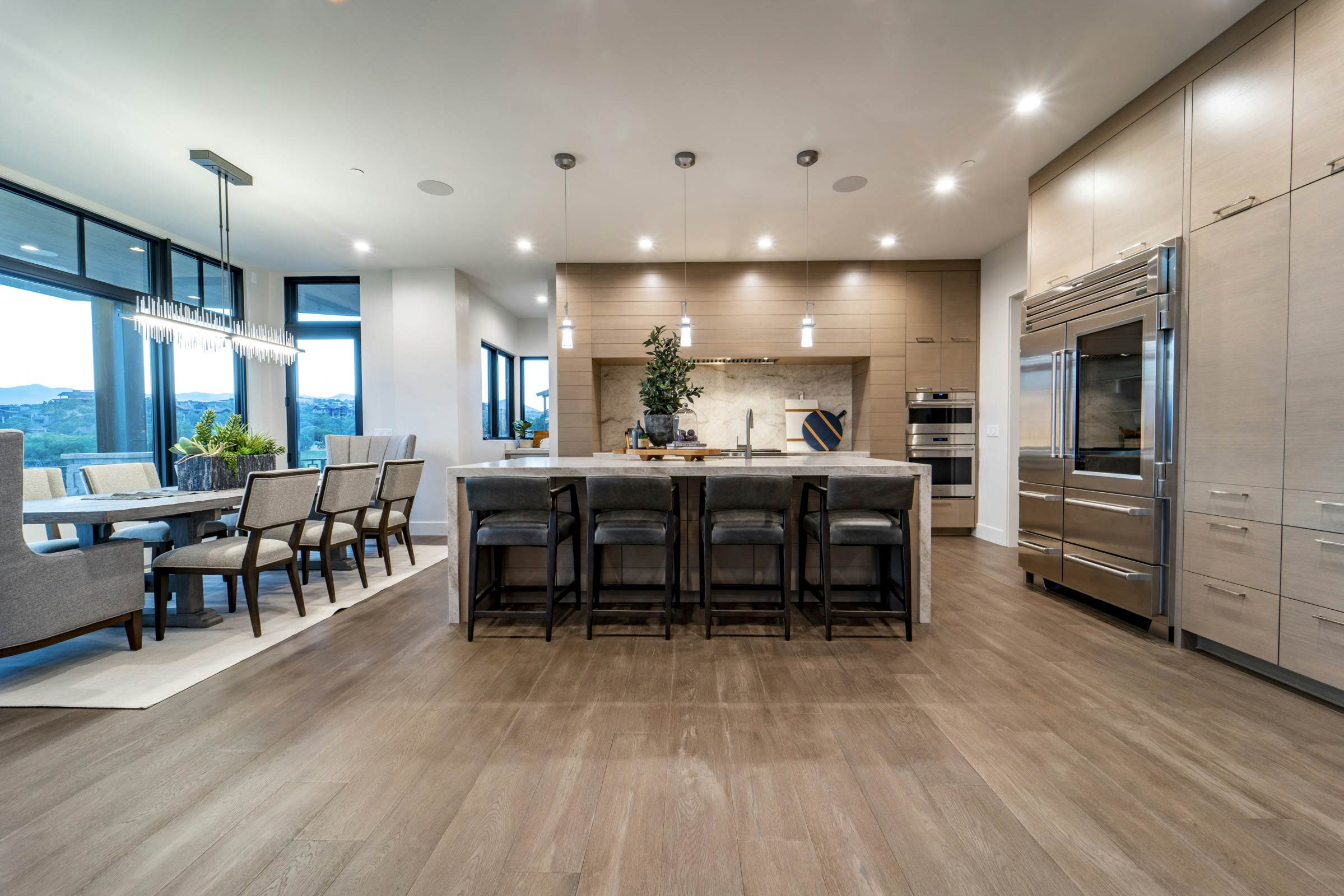 Red Ledges Brown Duck Mountain