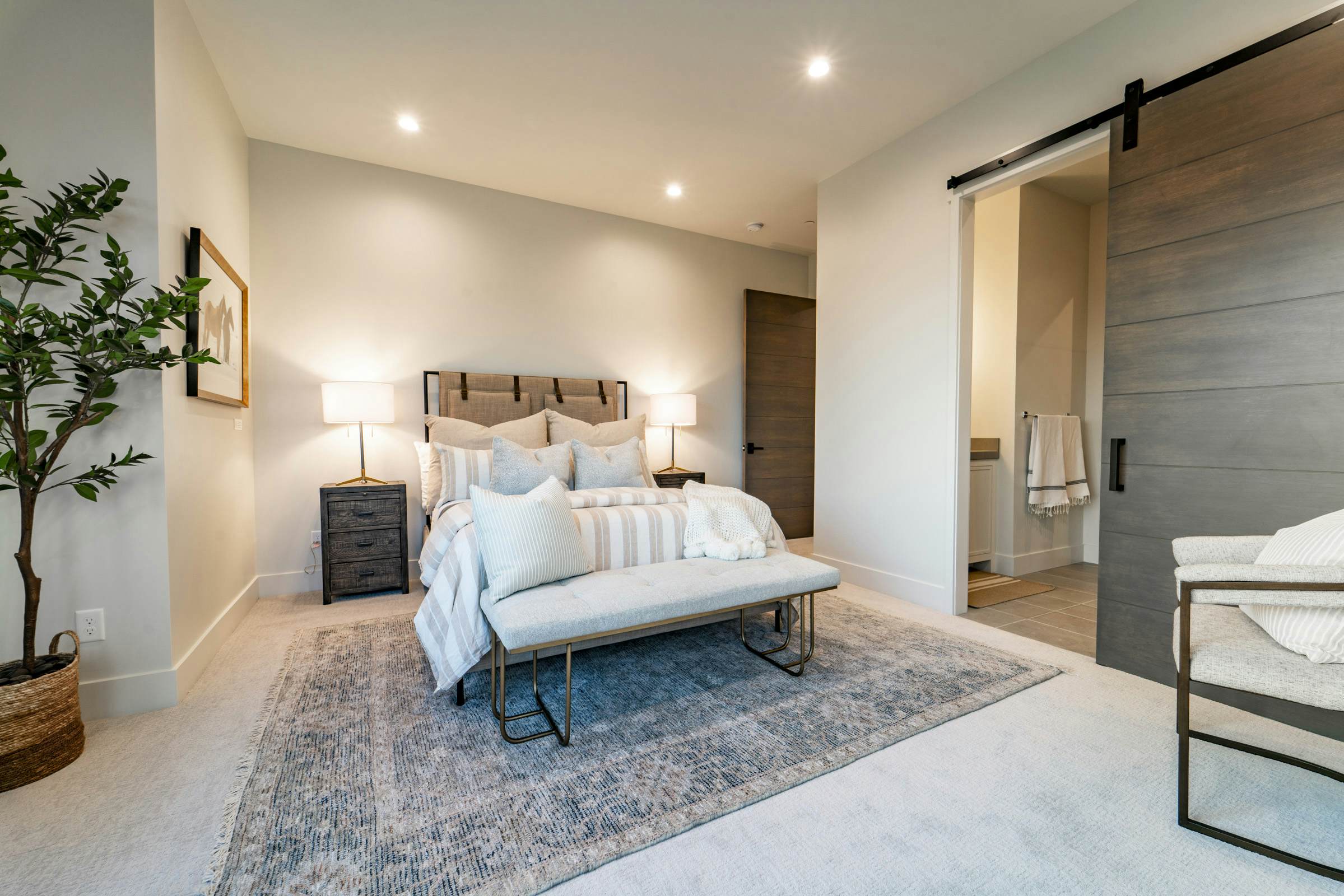 Red Ledges Brown Duck Mountain