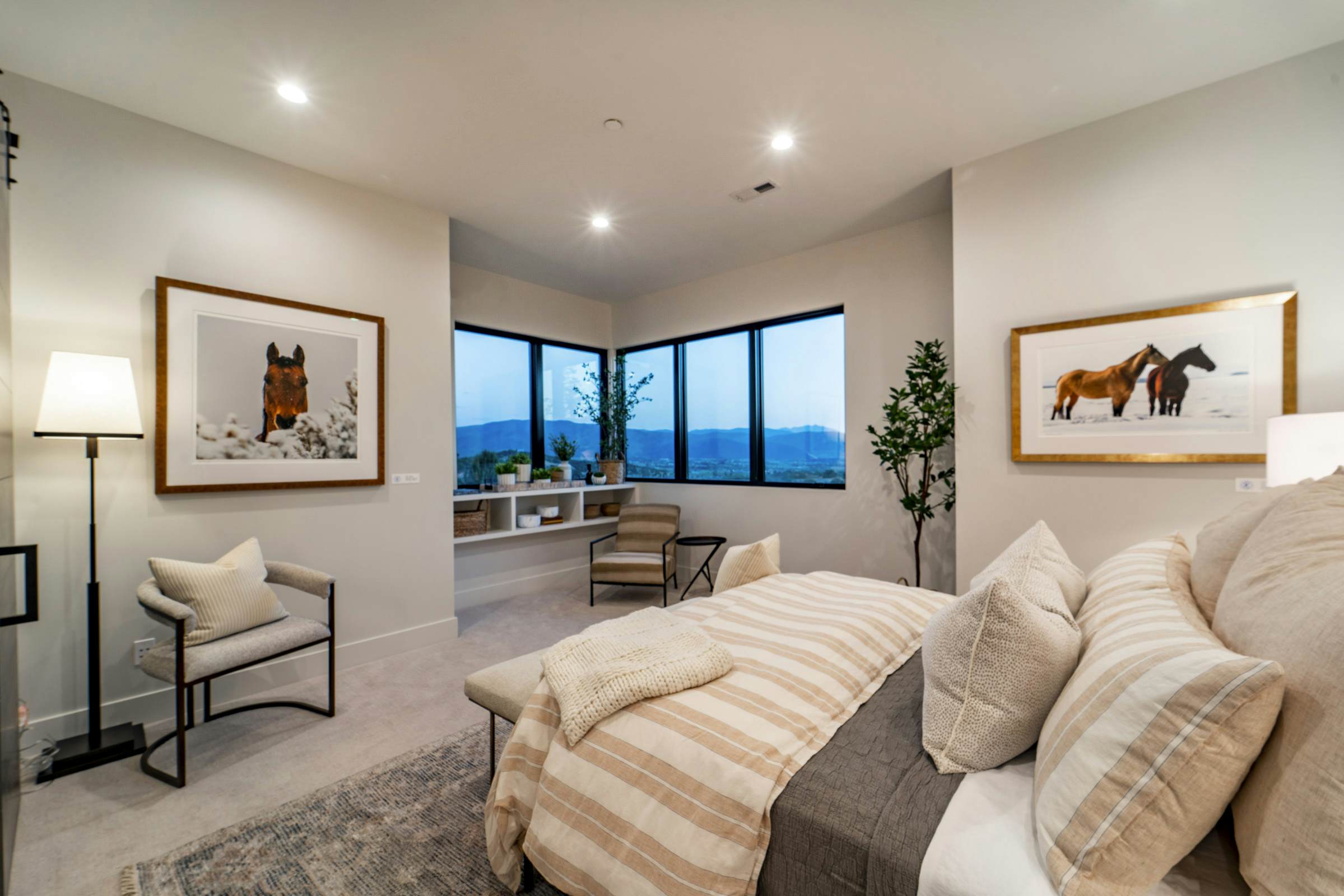 Red Ledges Brown Duck Mountain